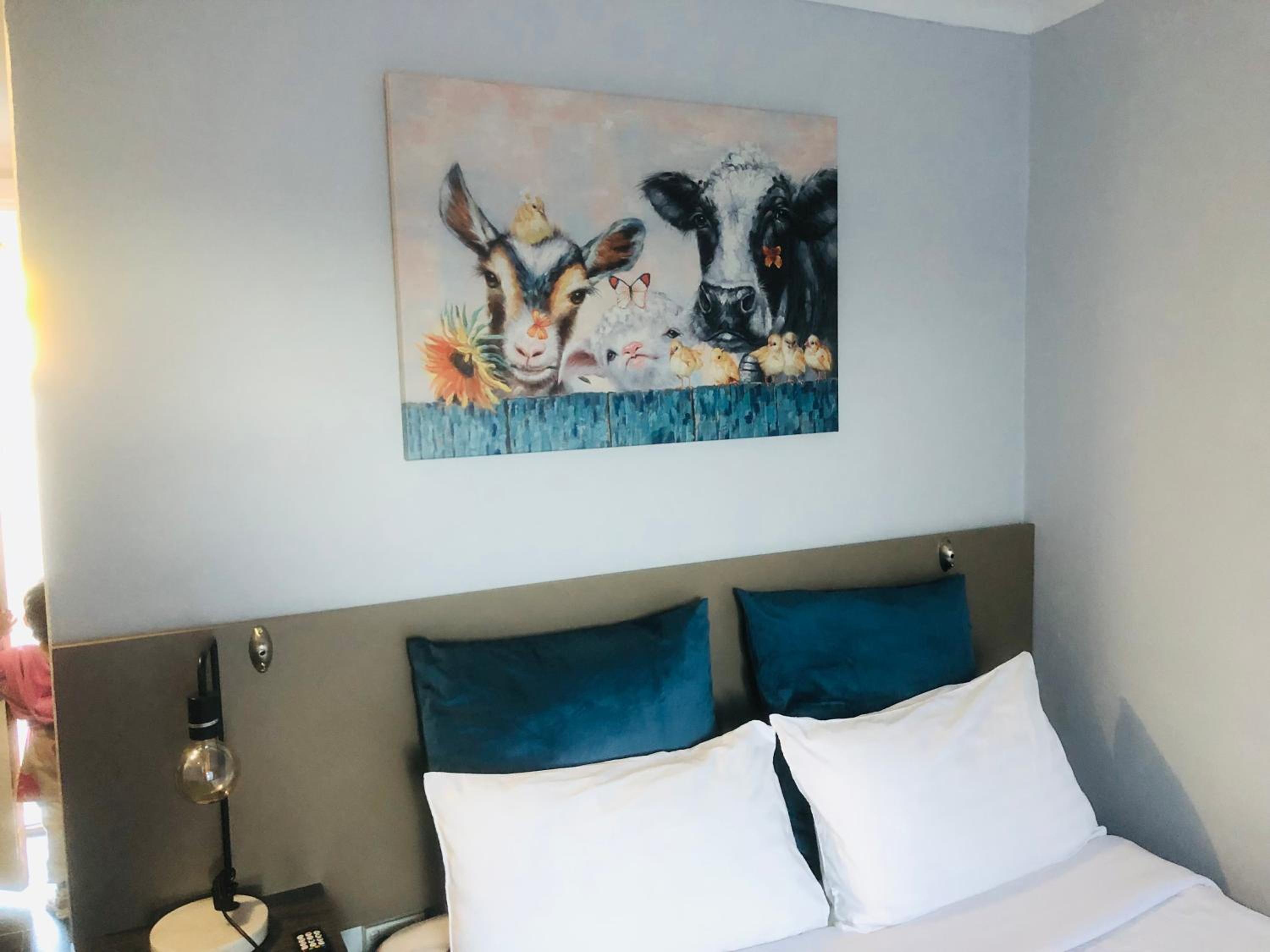 Queen Room