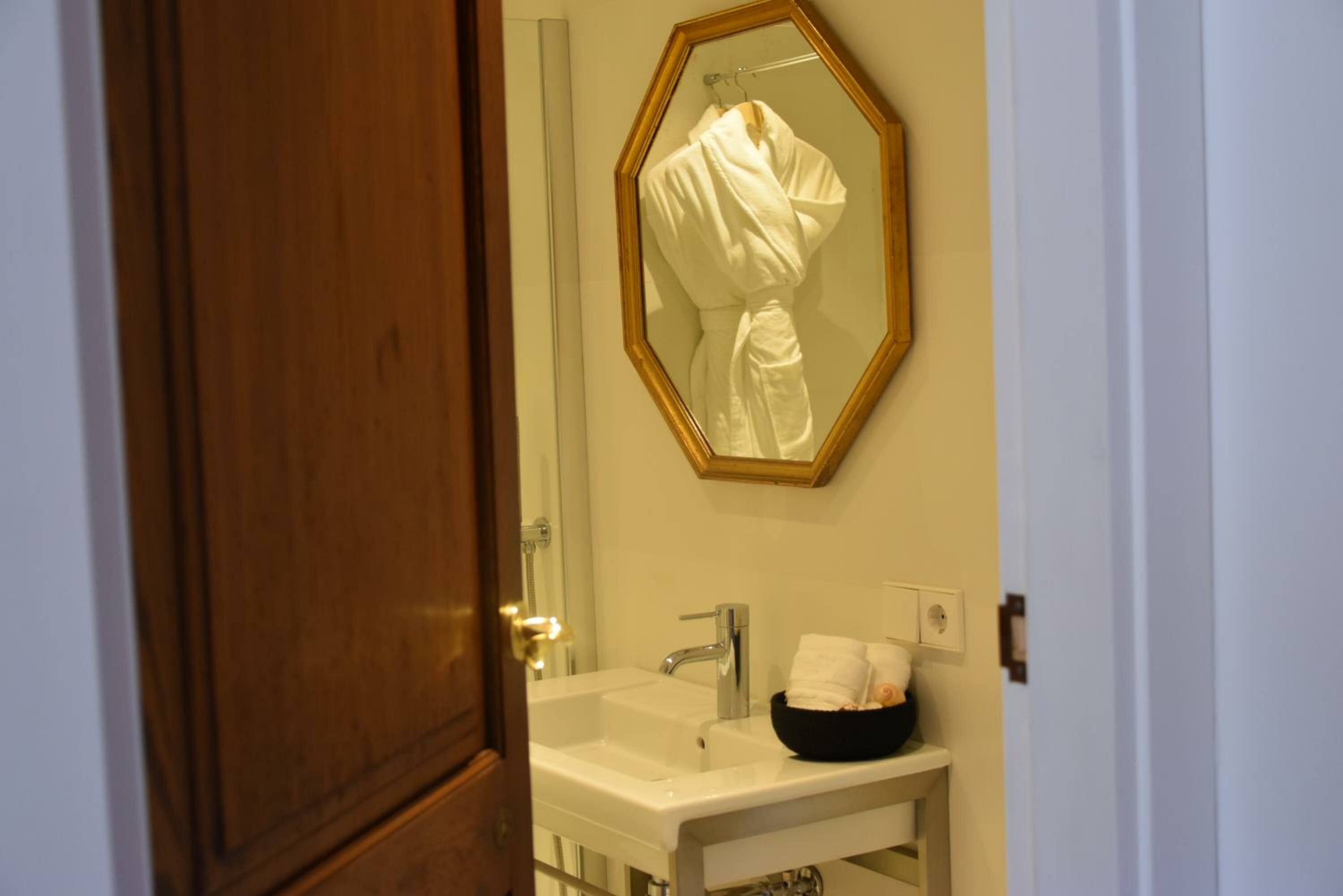 Junior Suite with Mountain View