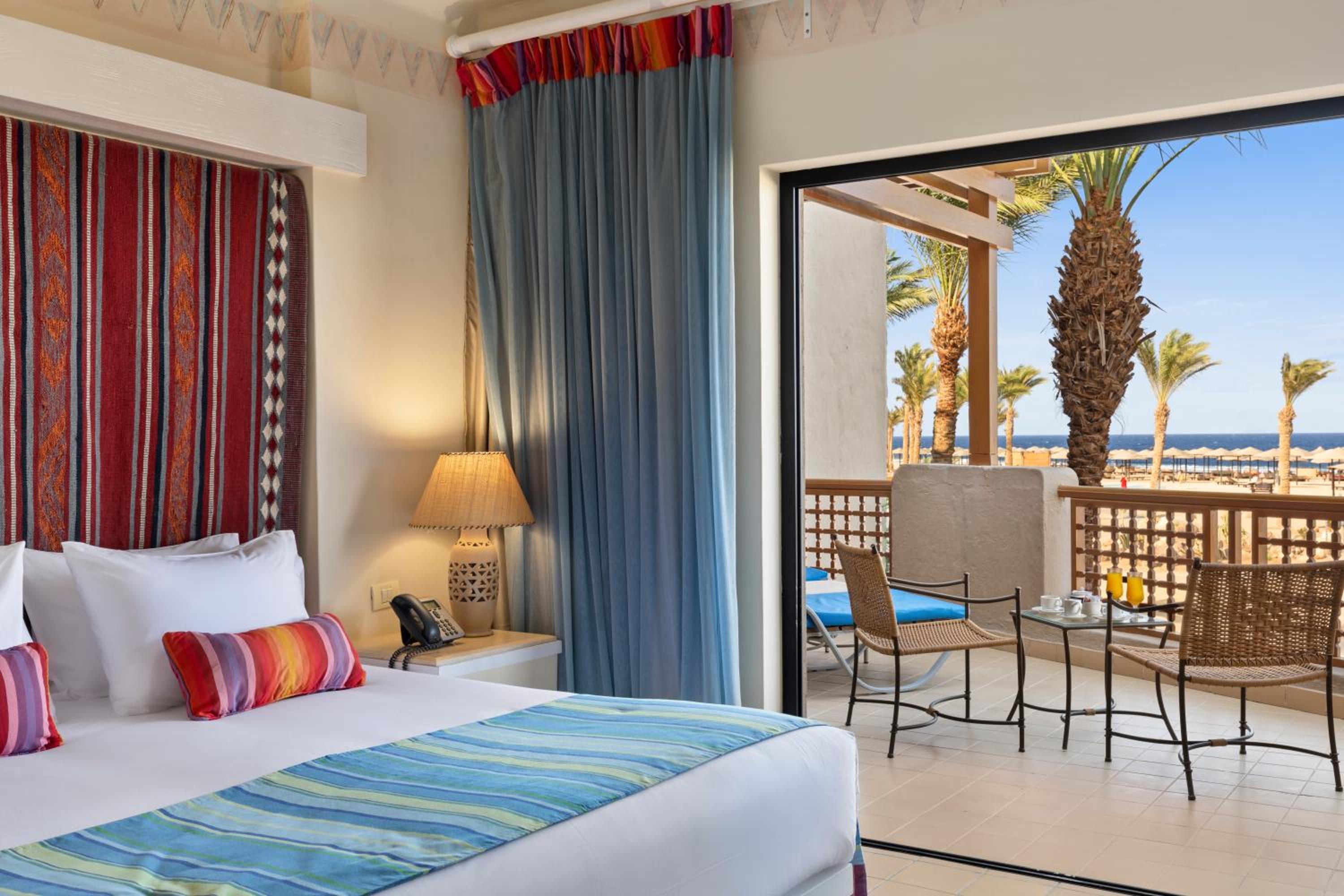Junior Suite with Beach Front