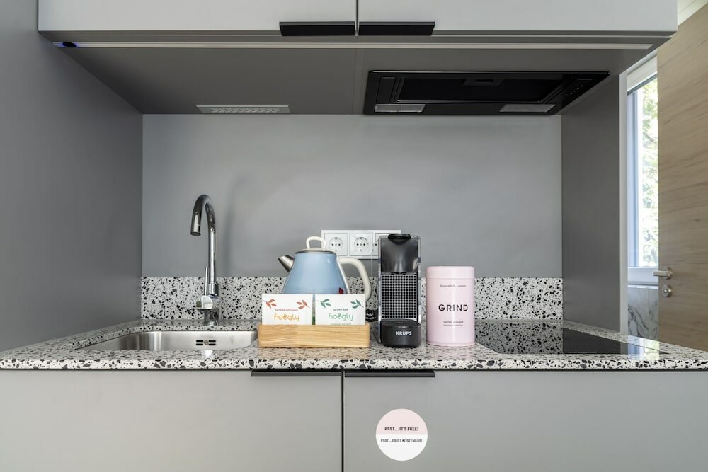 Medium Studio with Kitchenette