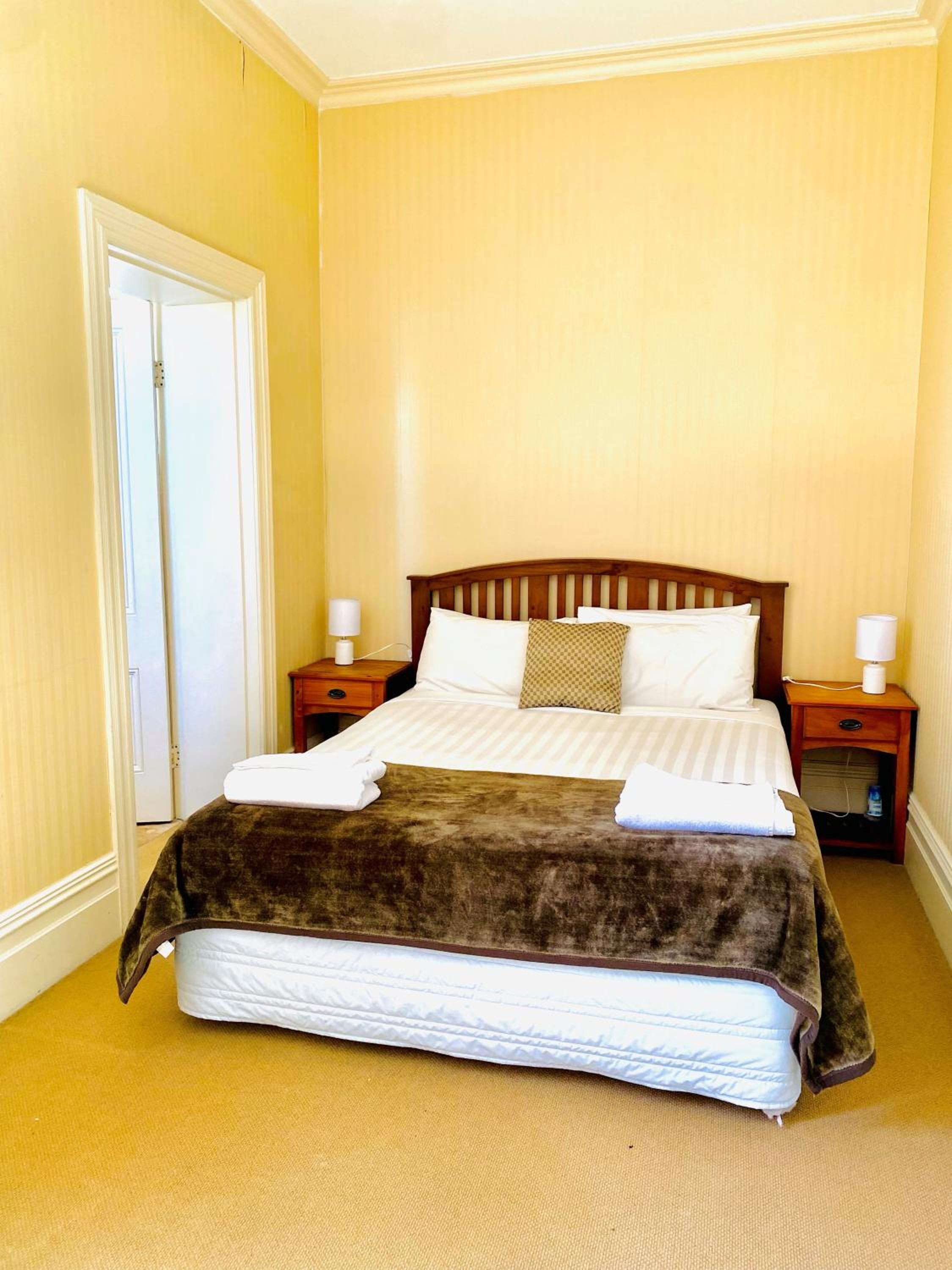 Deluxe Suite with Sea View