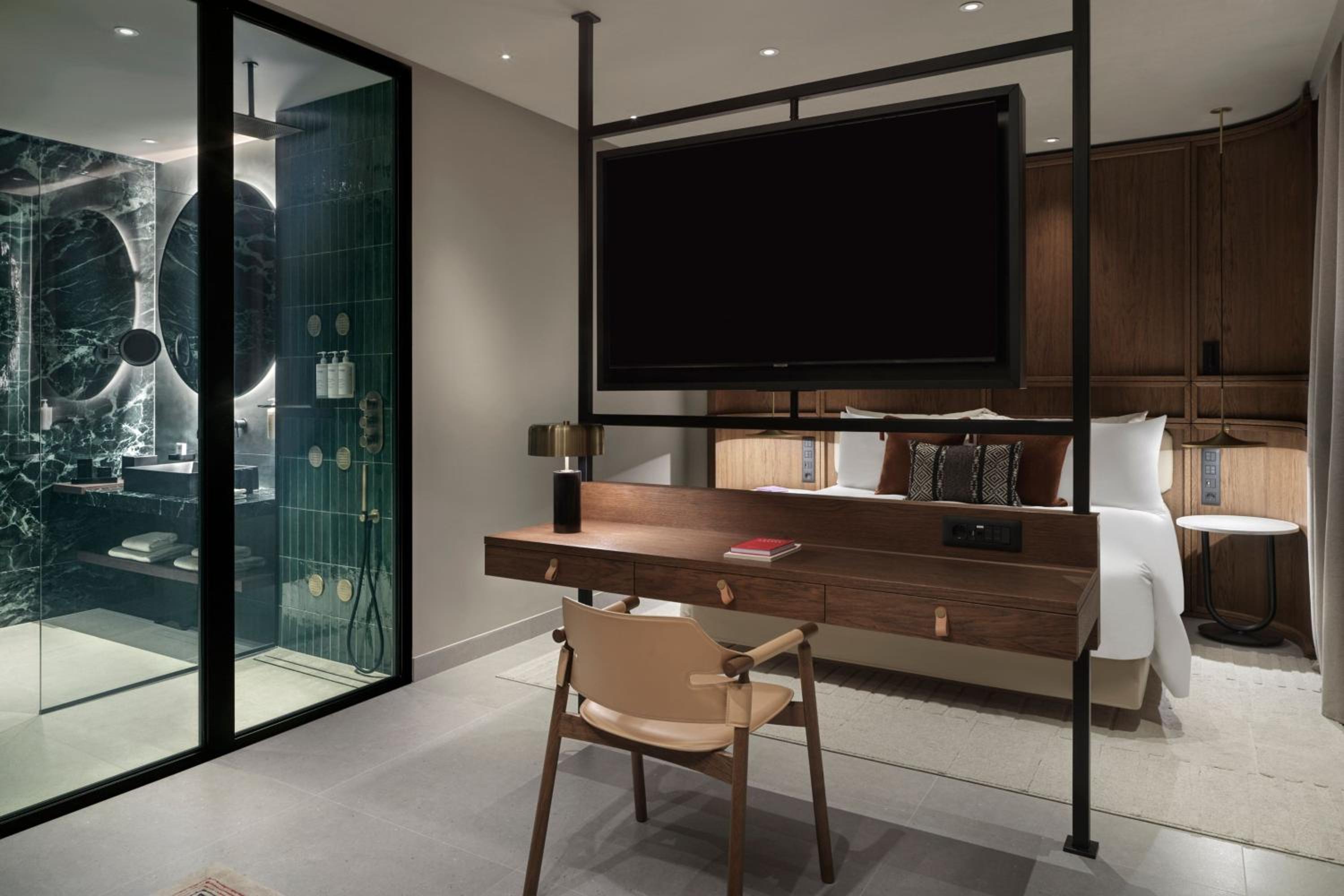 Junior Suite with Balcony and Garden View