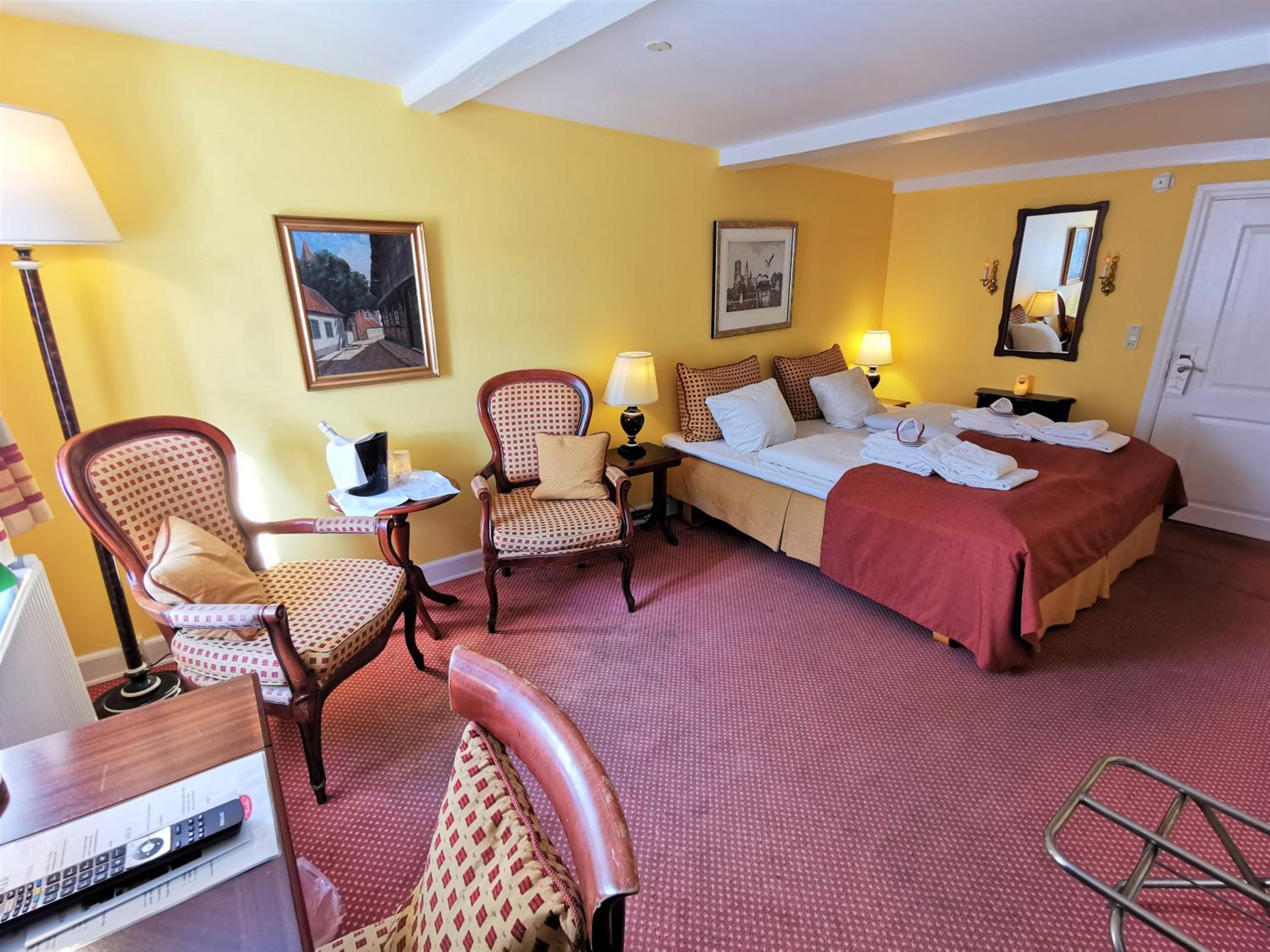 Double or Twin Room with View of the Catedral of Ribe