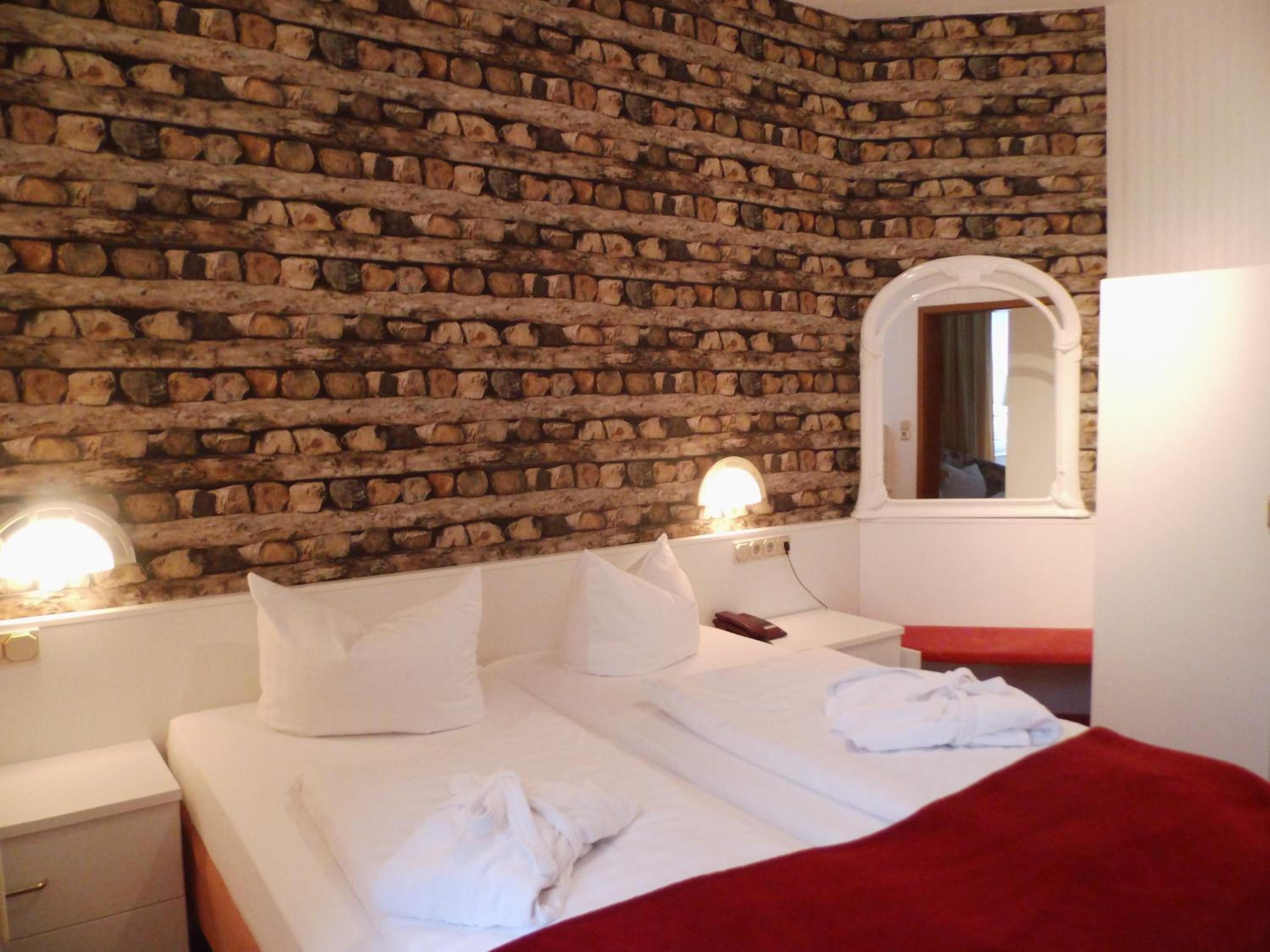 One-Bedroom Apartment with Balcony