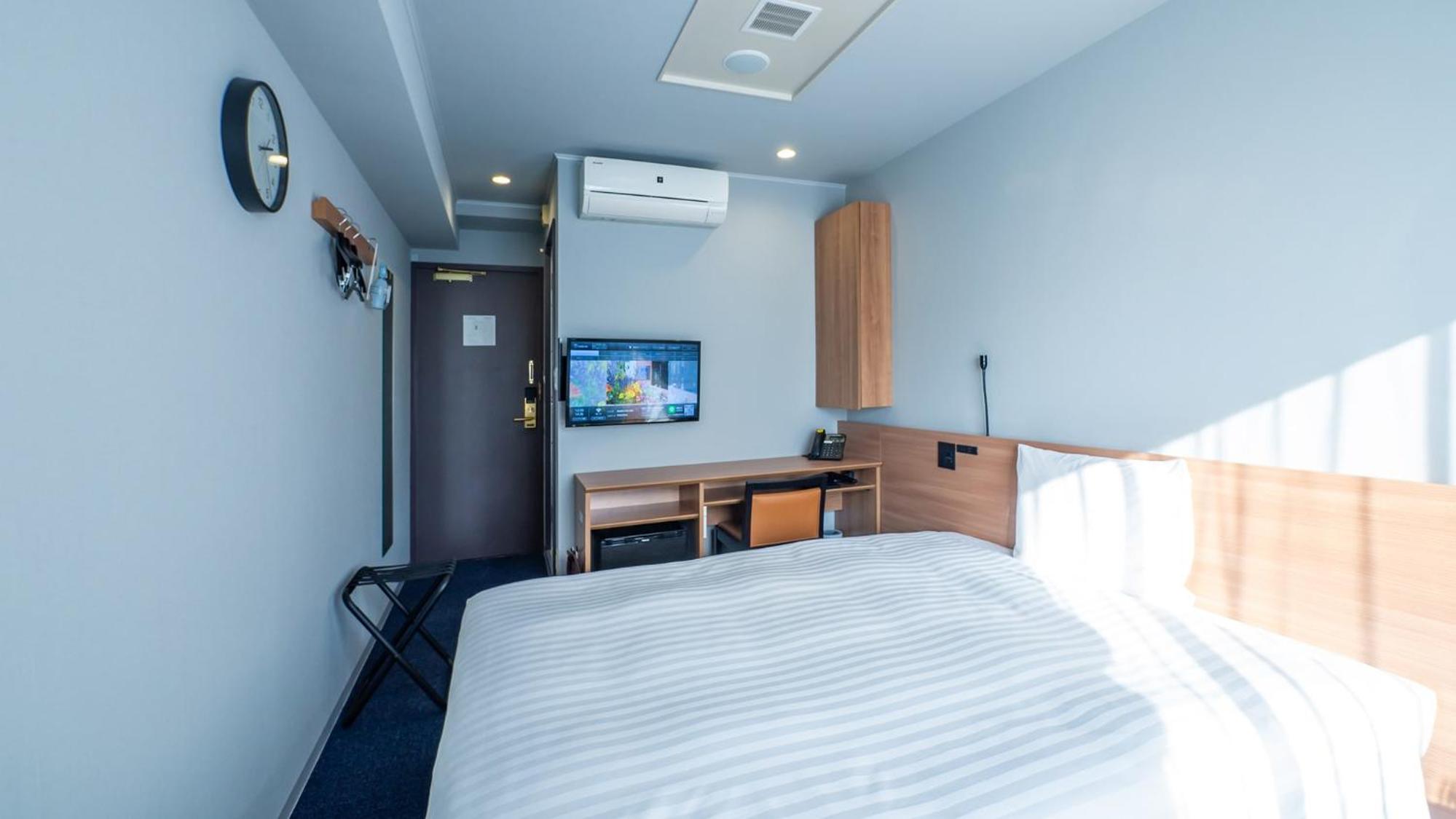 Deluxe Double Room (1 adult + 1 child) - Non-Smoking