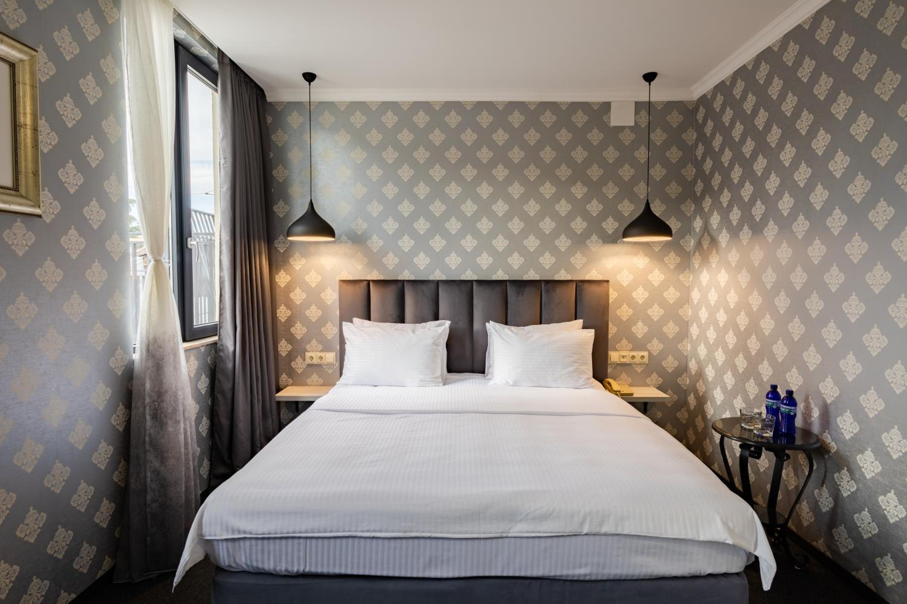 King Room with Mountain View