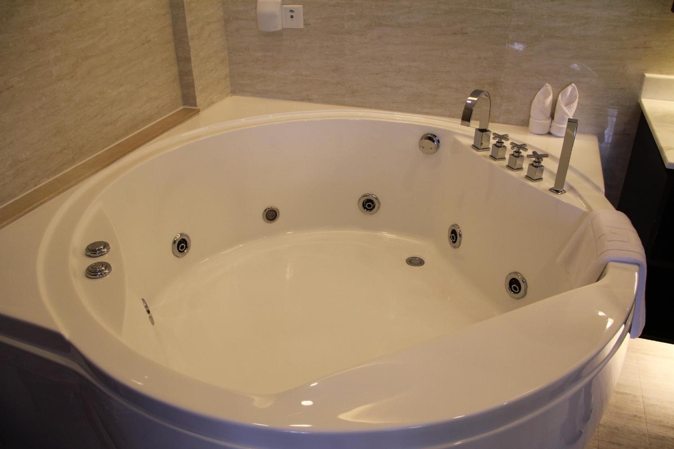 Business Suite