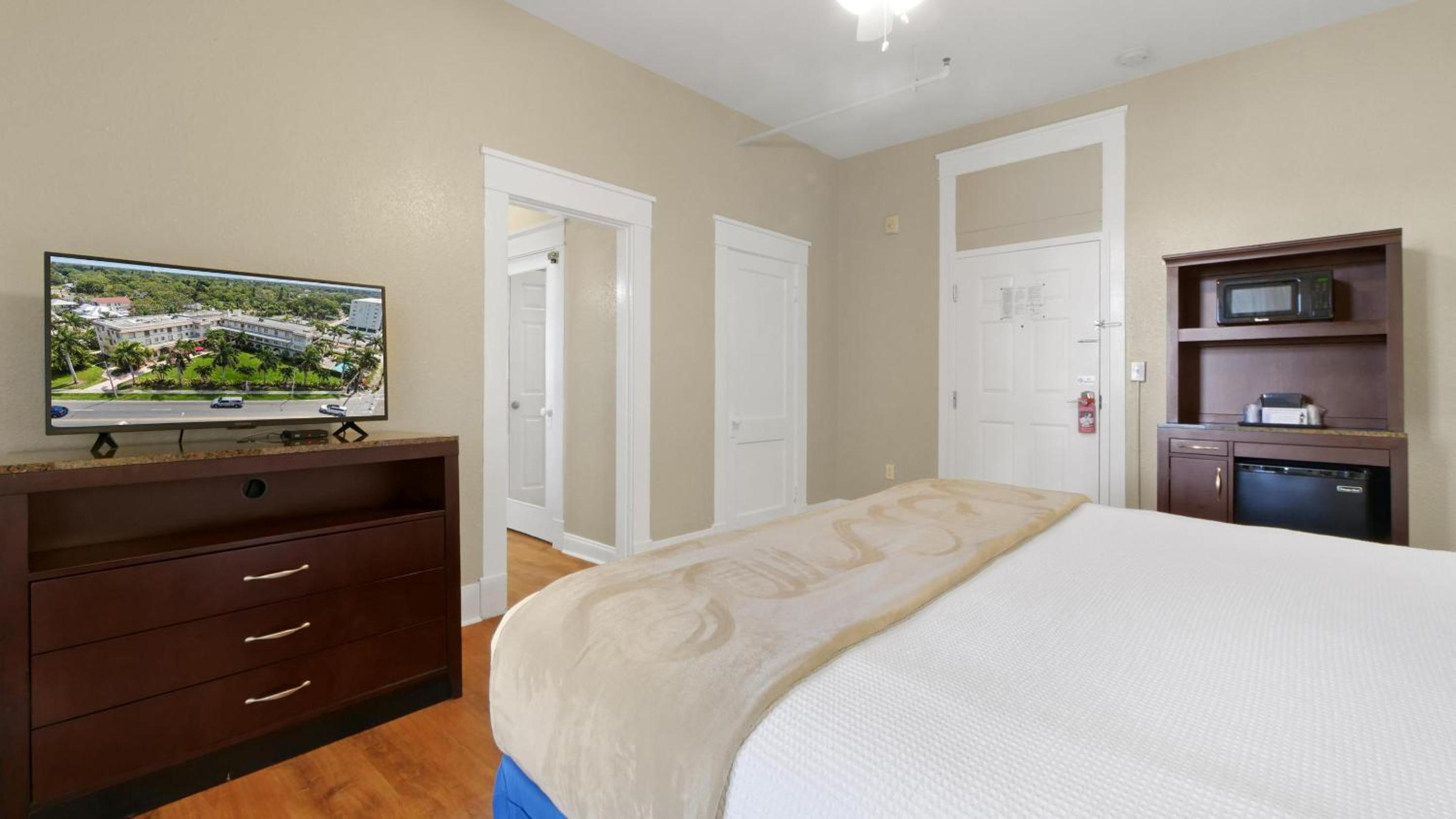 Quadruple Room with Terrace and Garden View