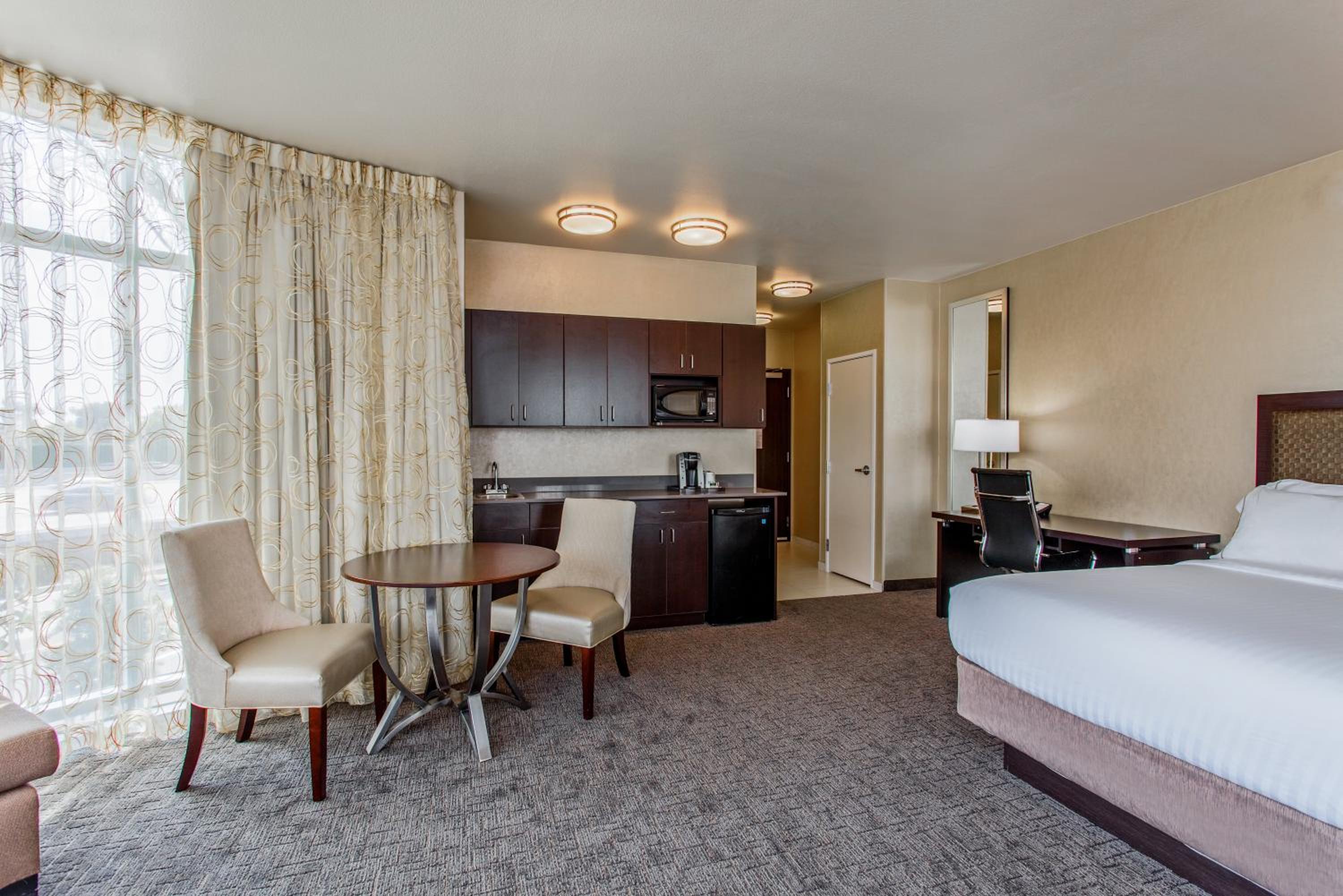 Penthouse Suite with Two Queen Beds