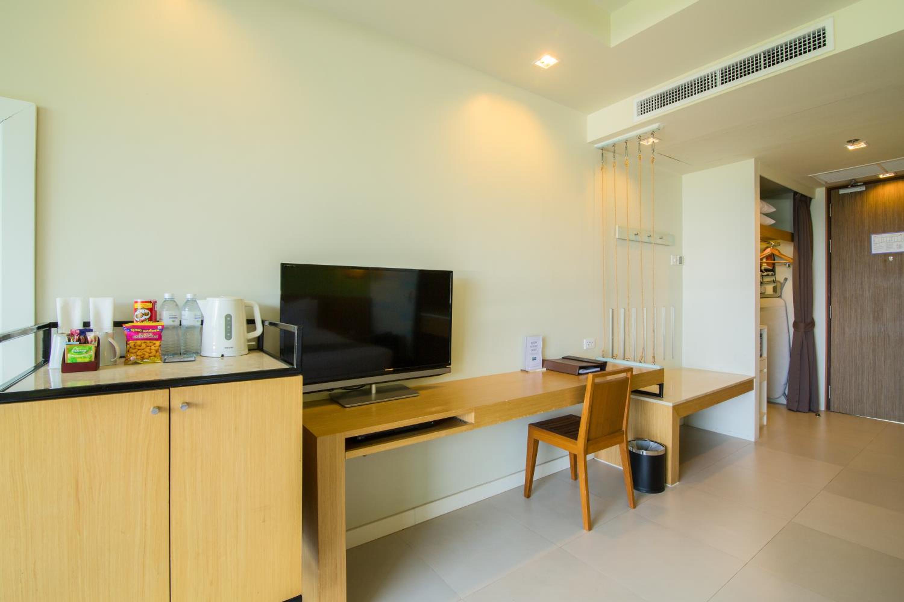 Family Pool View Room