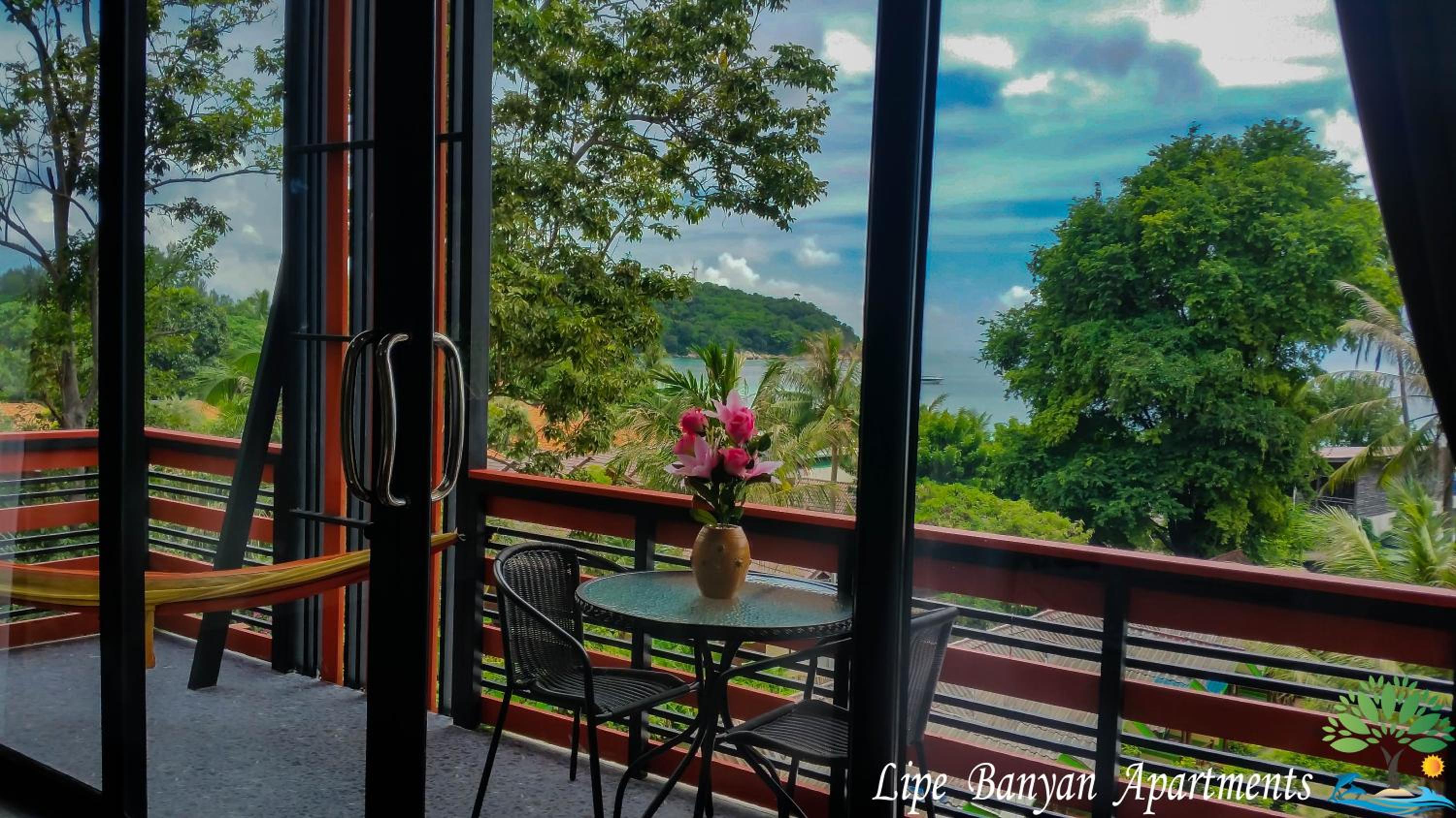 Family Room with Sea View