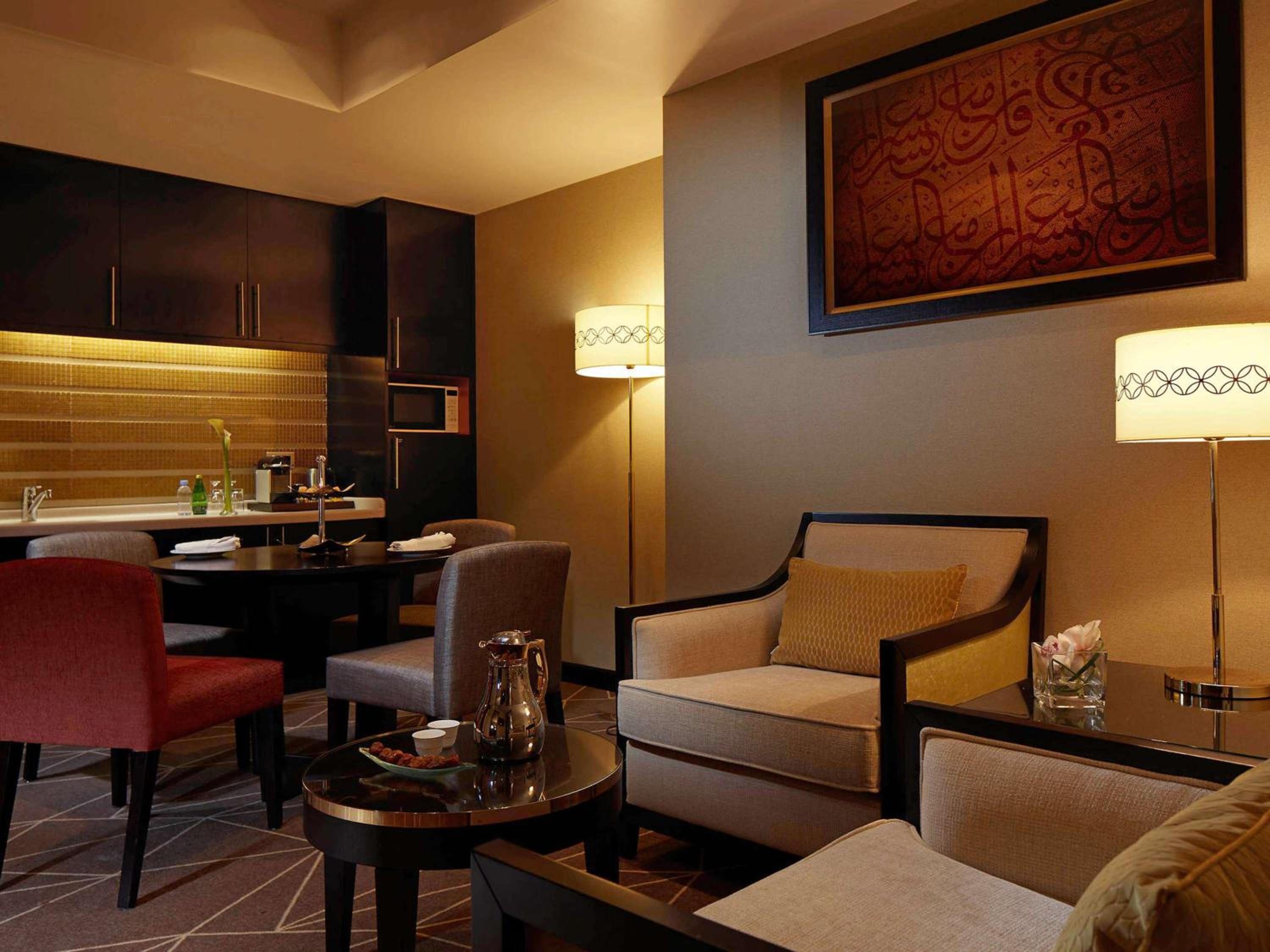 Executive Suite with City View