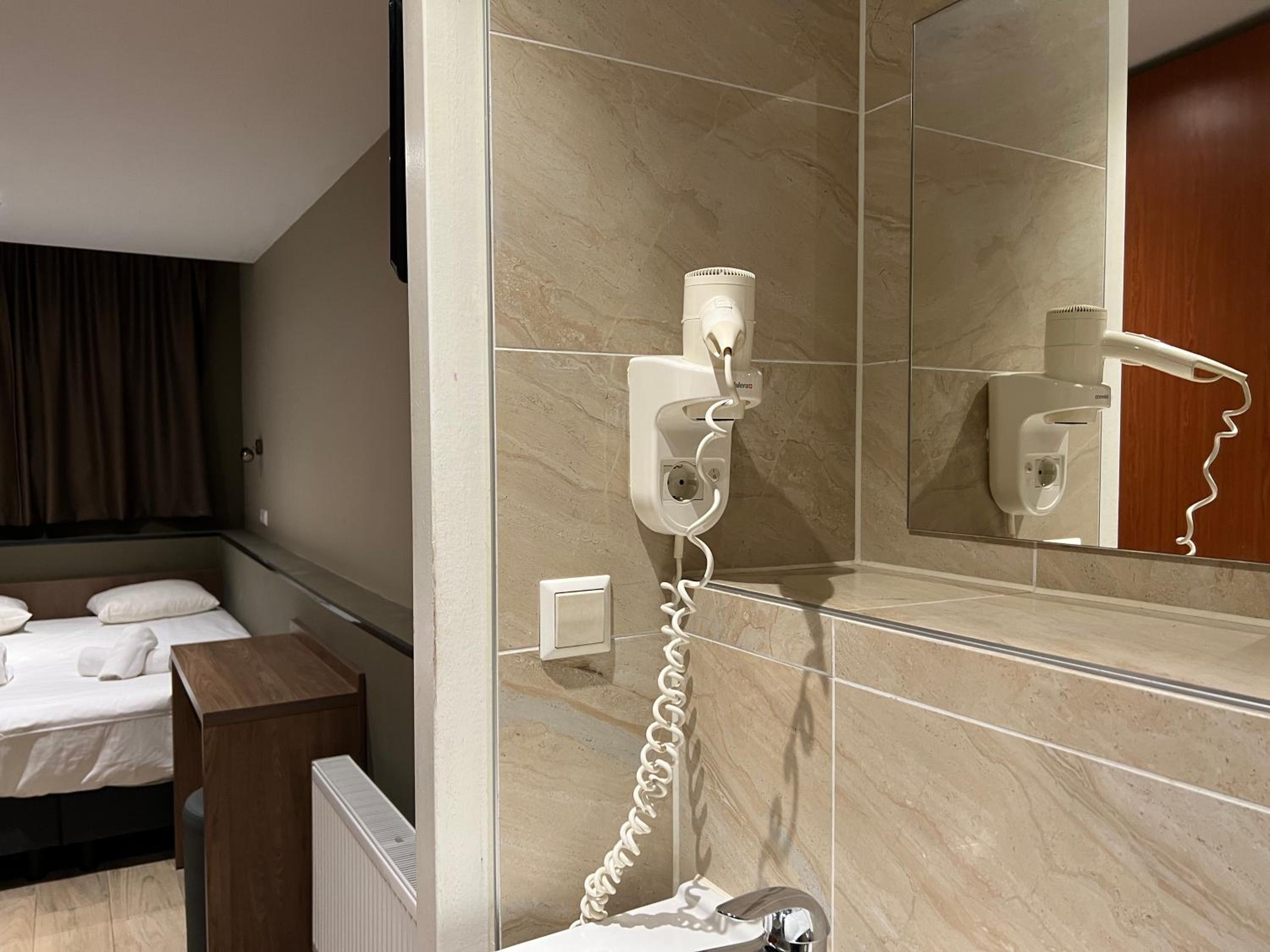 Double Room - Basement