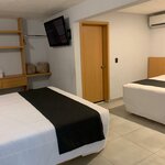 Deluxe Double Room в Hotel Emperador Centro Guadalajara y Remodelado