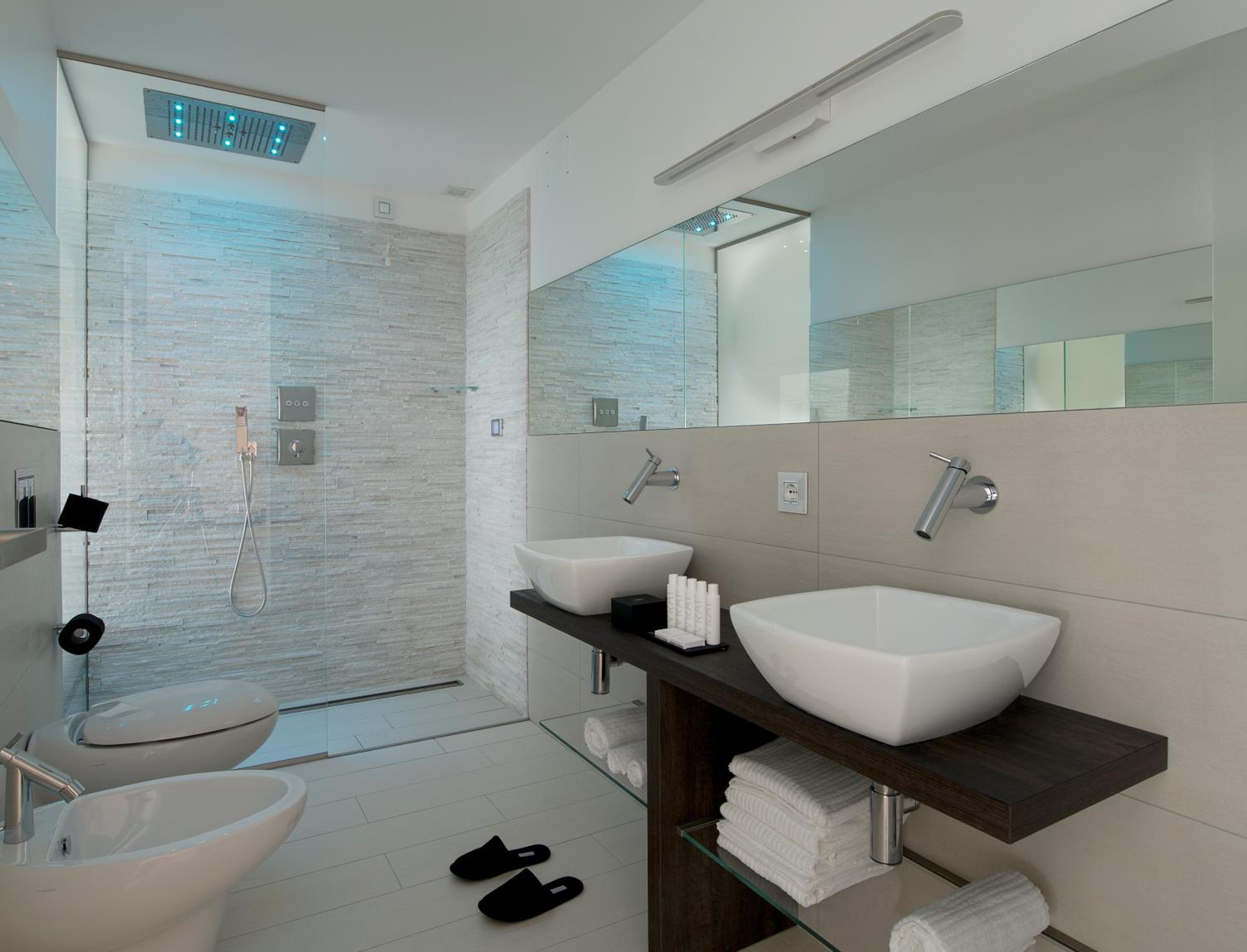 Deluxe Apartment with Spa Bath