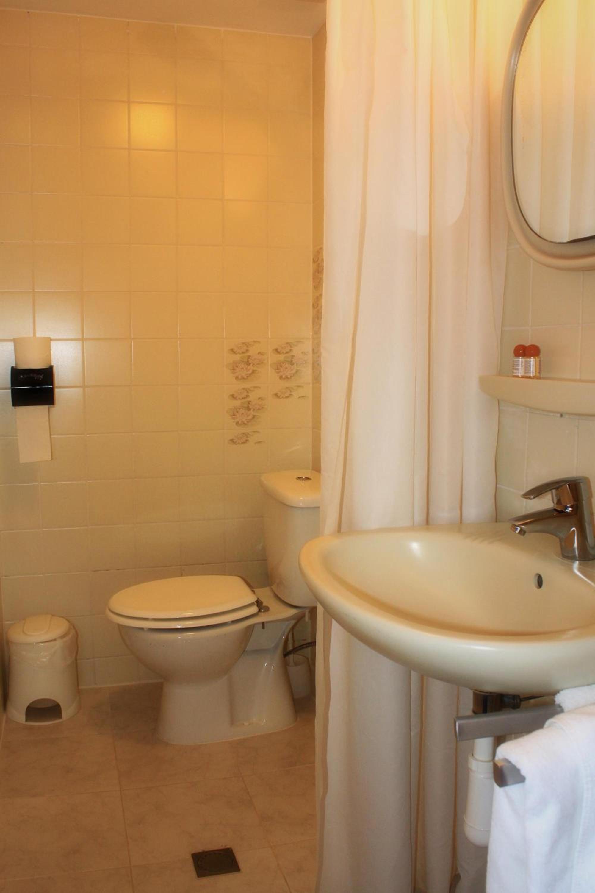 Comfort Single Room