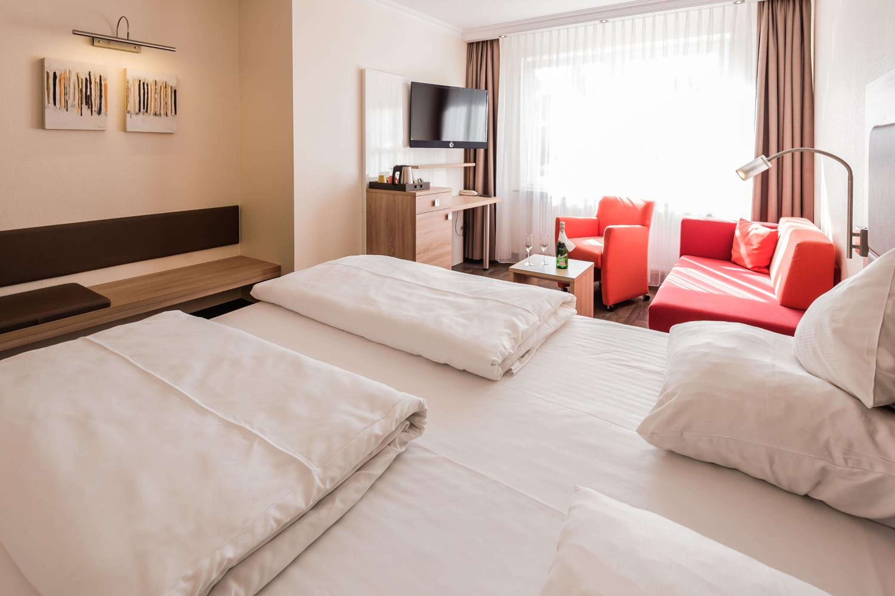 Comfort Triple Room