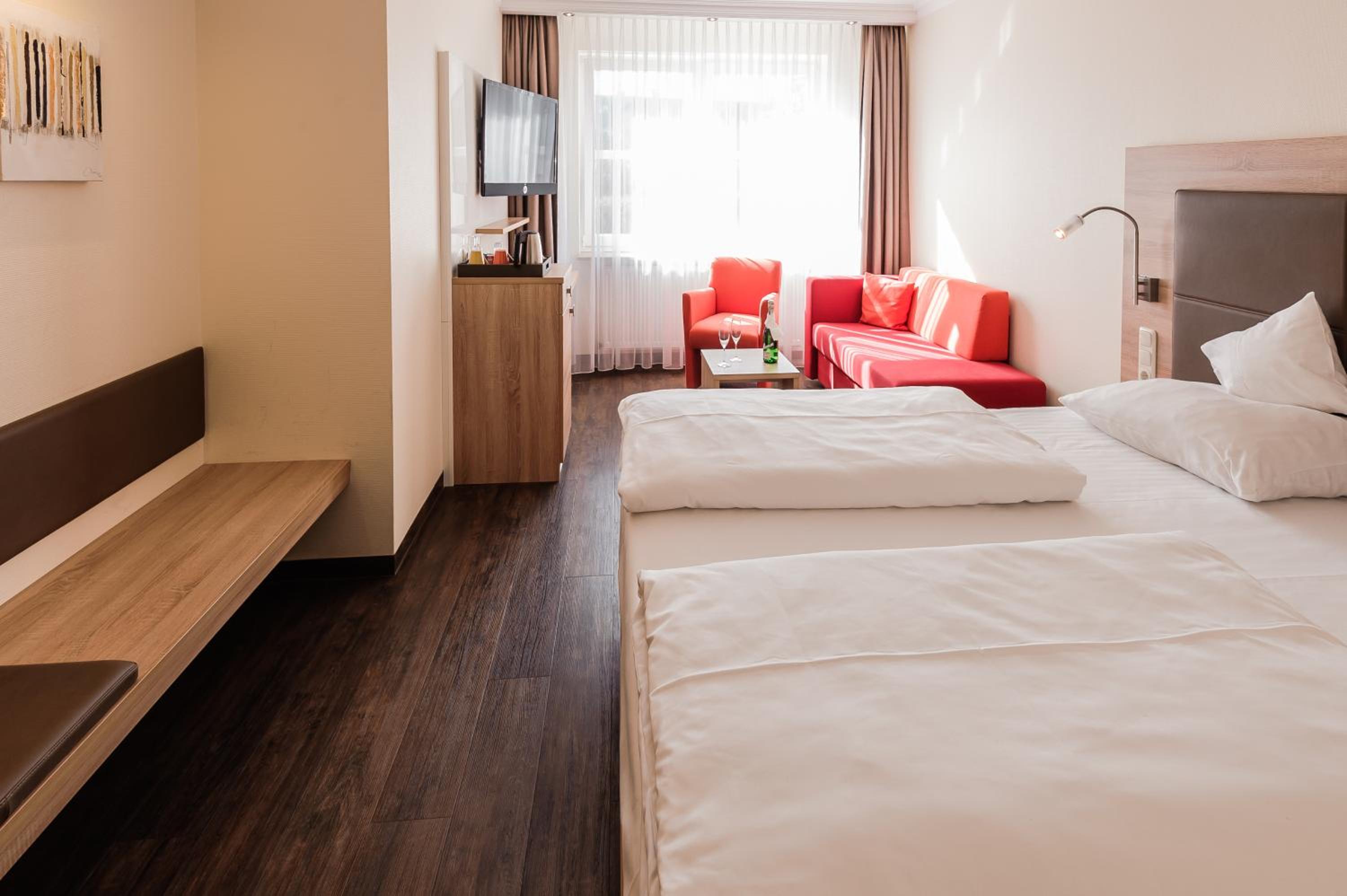 Comfort Triple Room