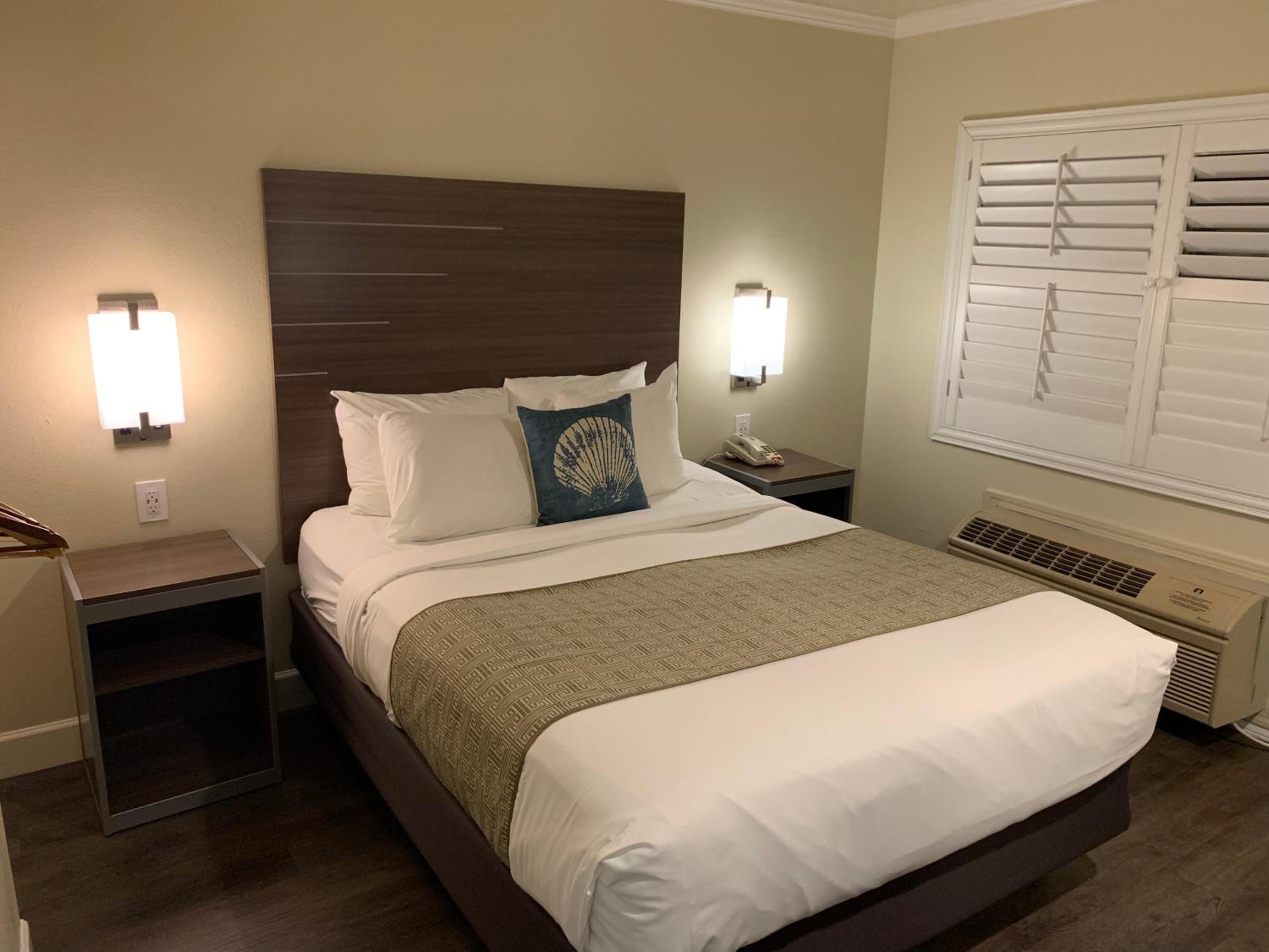 Queen Room - Disability Access