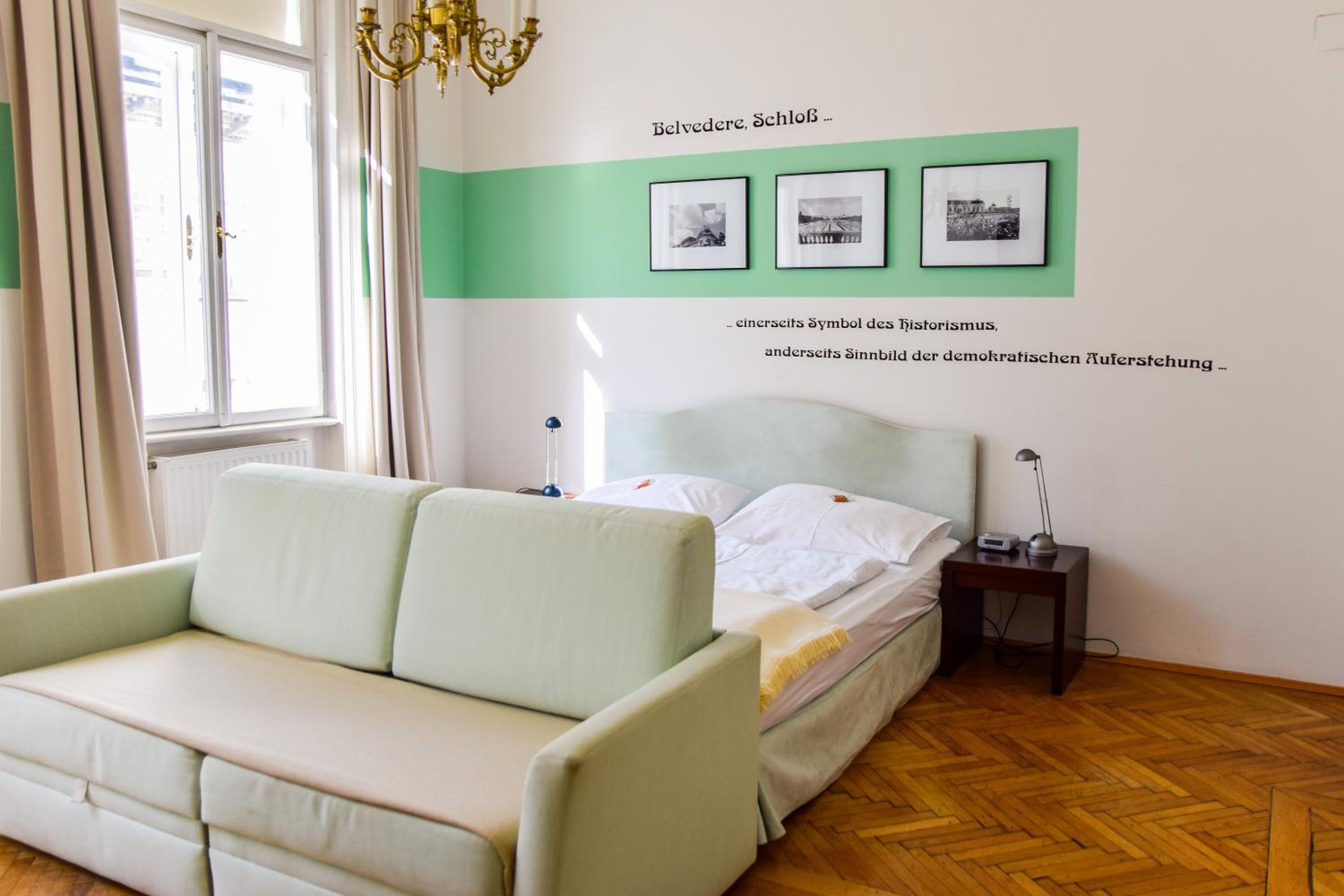 Grand Double Room with Private Bathroom