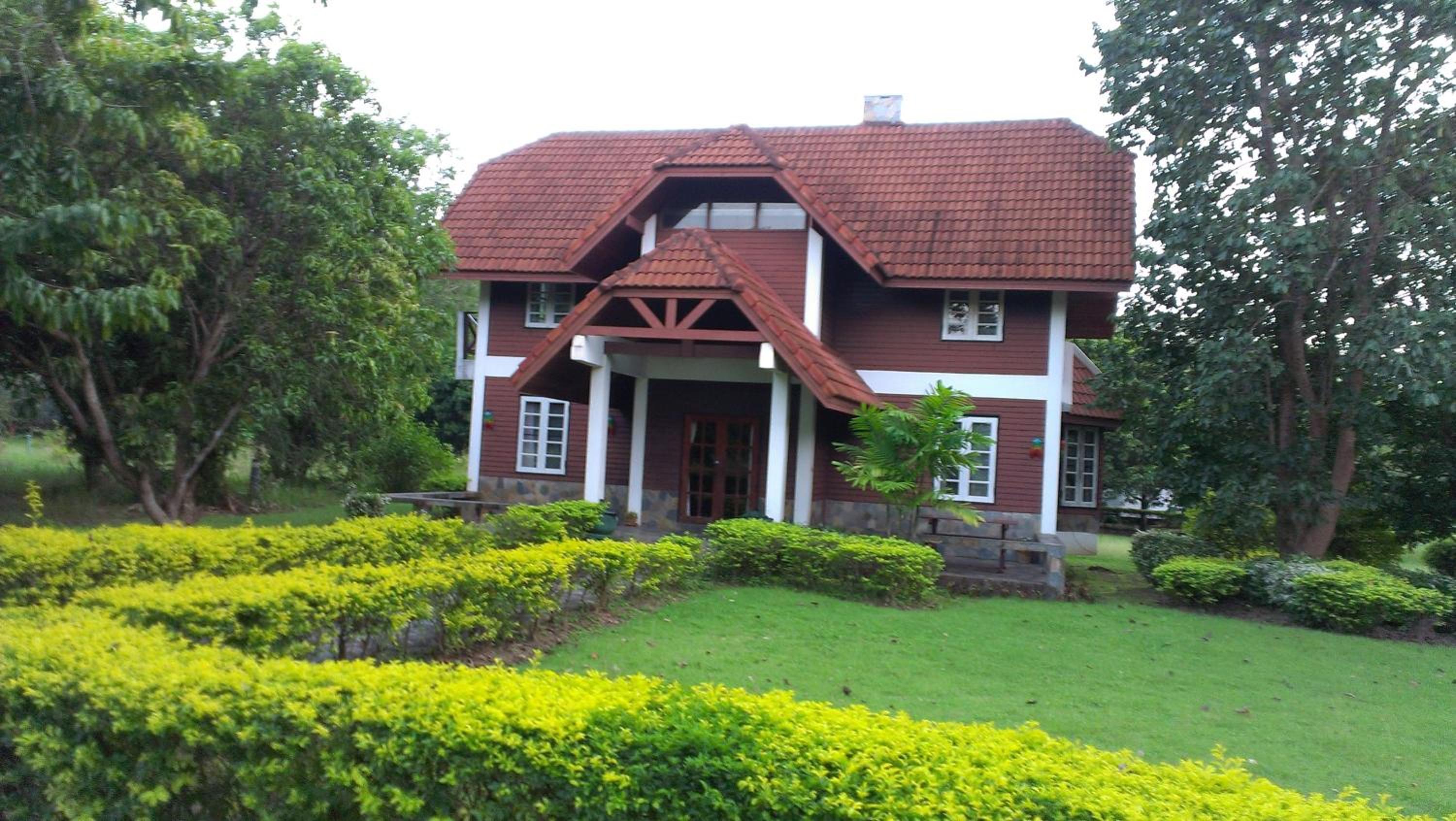 Deluxe Villa (6 Adults)