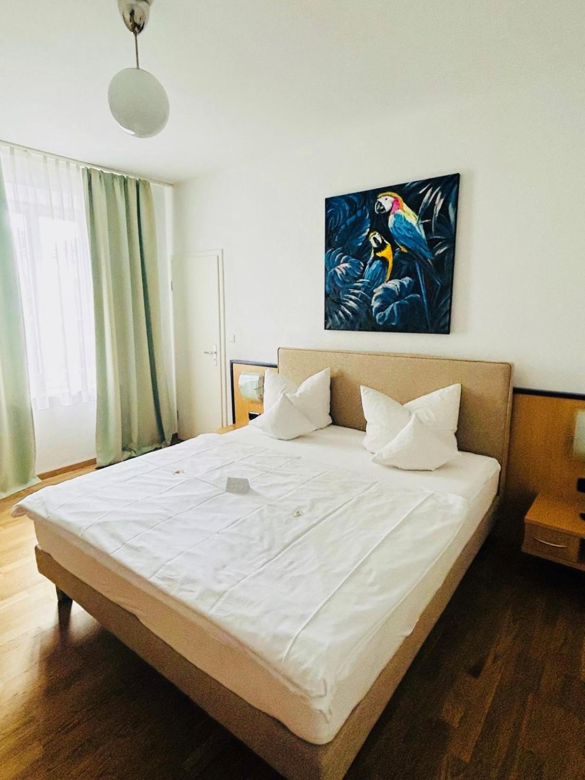 Classic Quadruple Room