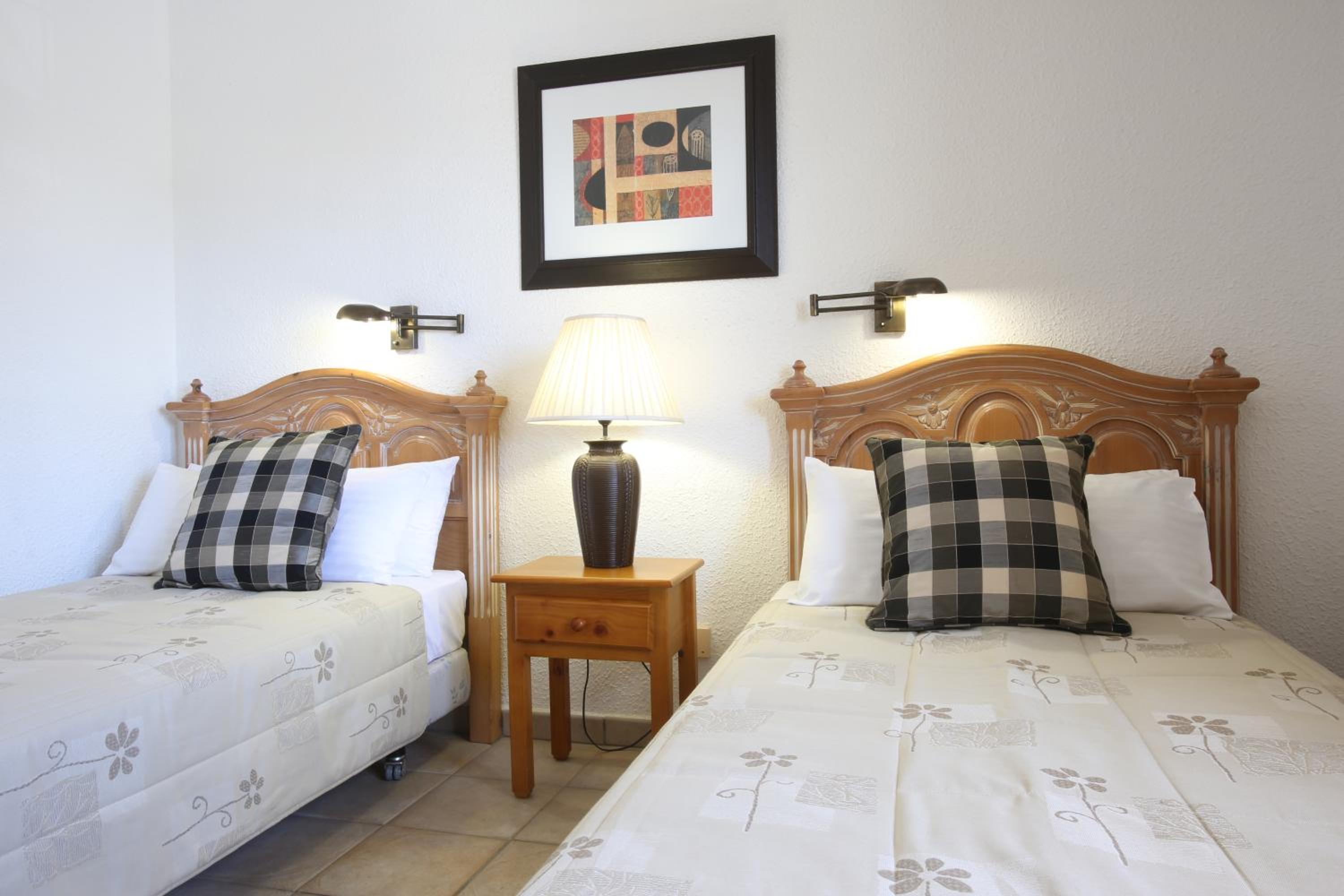 Two-Bedroom Apartment with Sea View