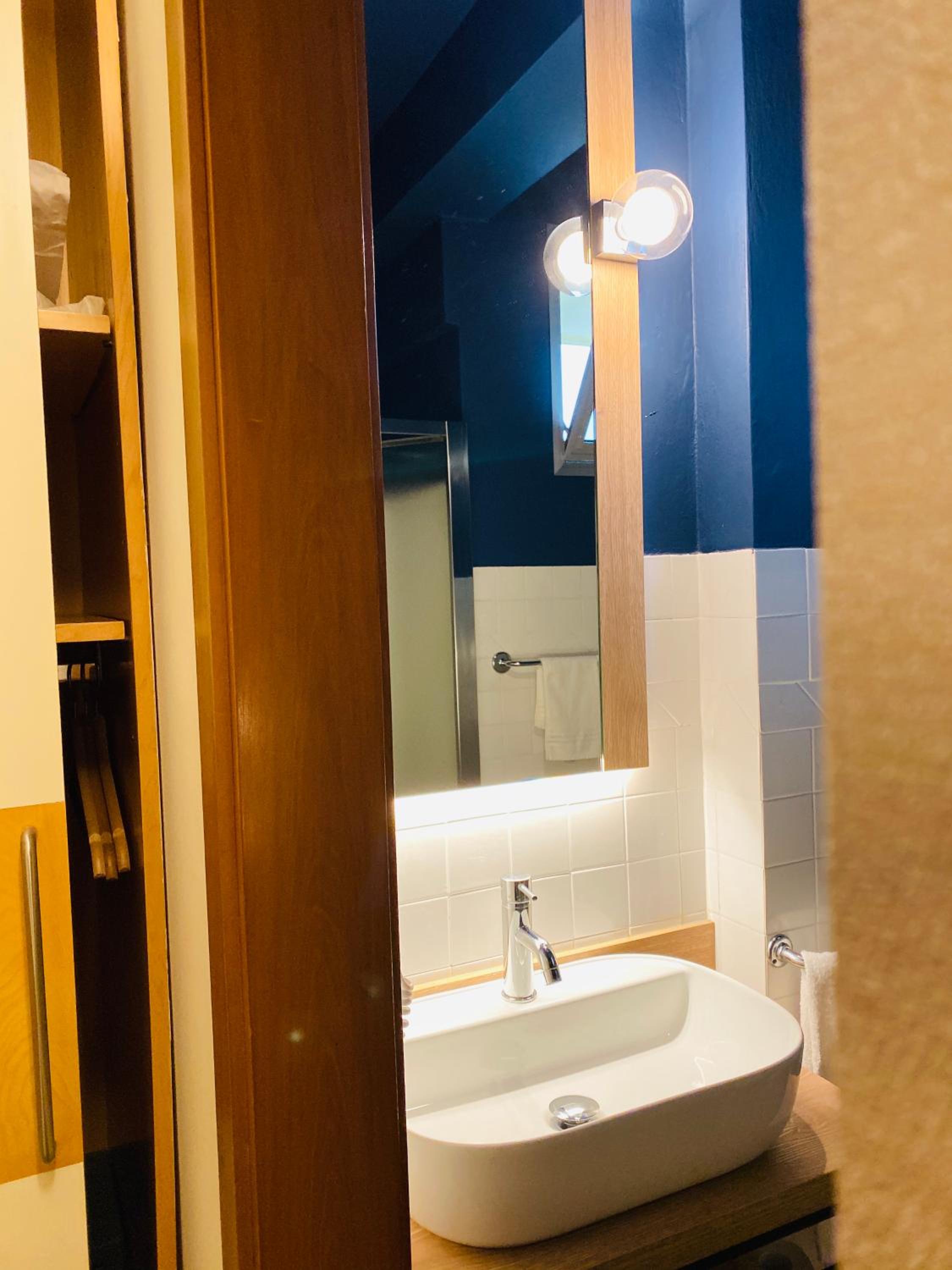 Superior Double or Twin Room with Pool View