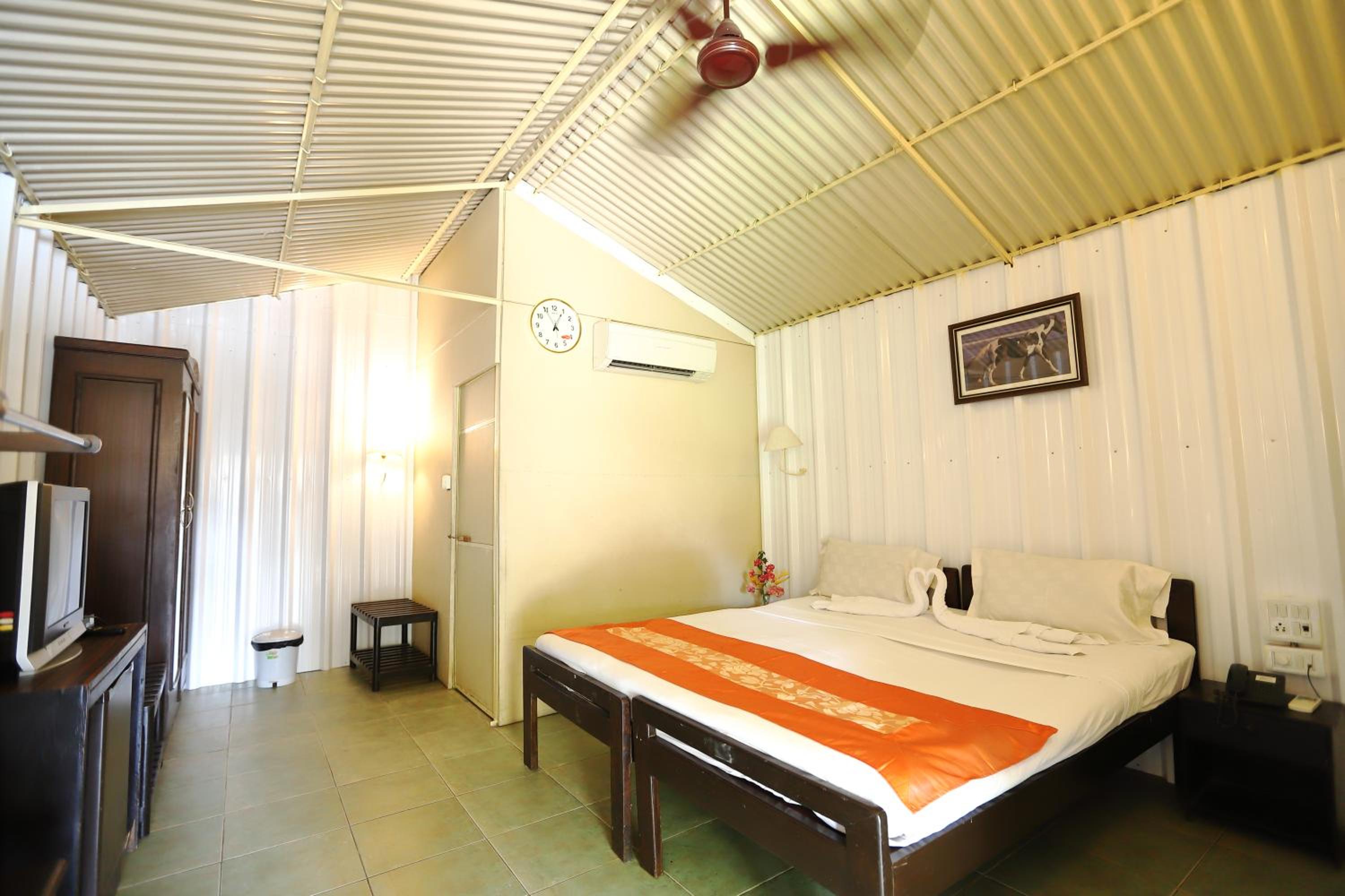 Standard Fabric Cottage