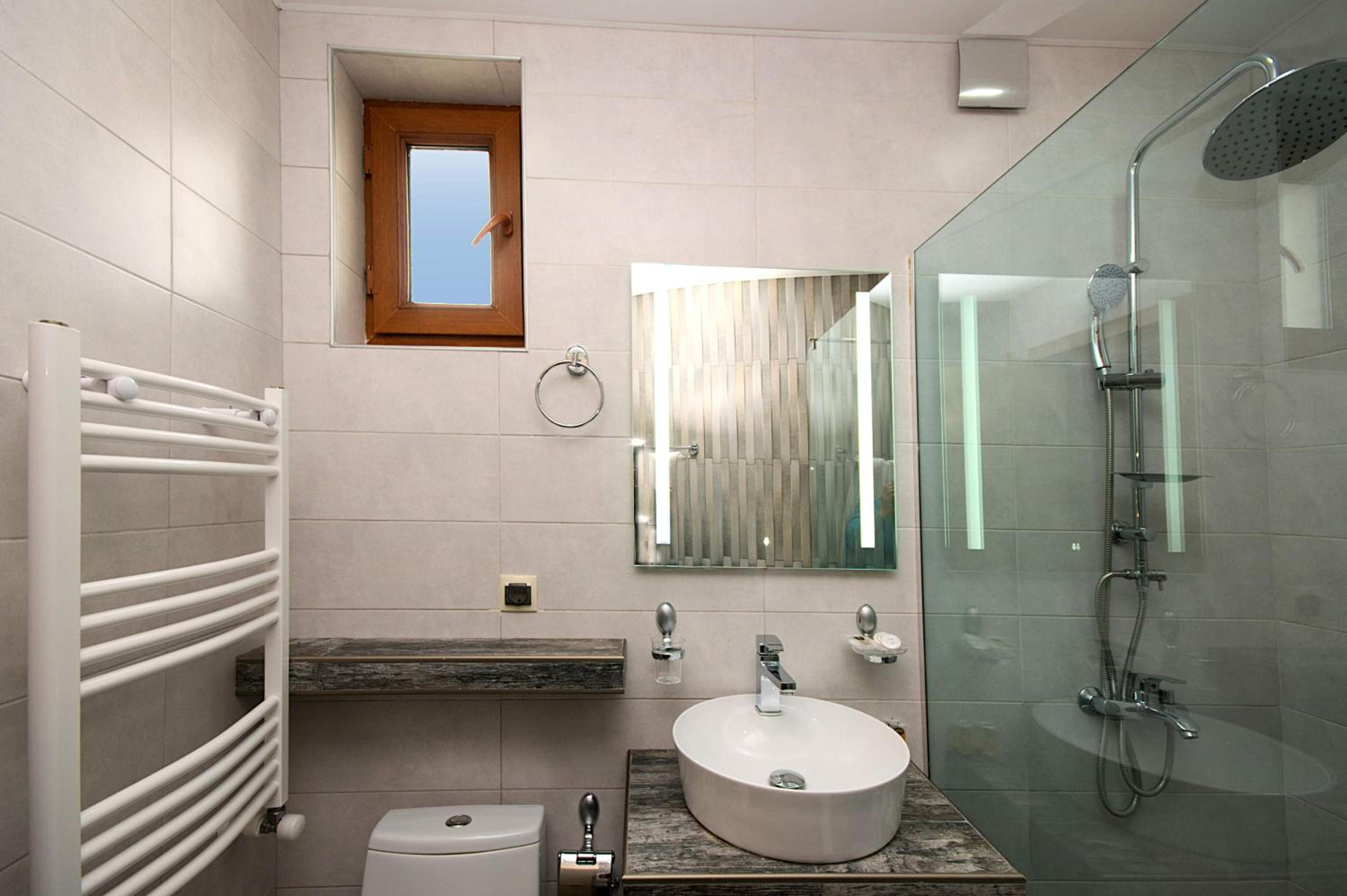 Deluxe Double or Twin Room with Balcony