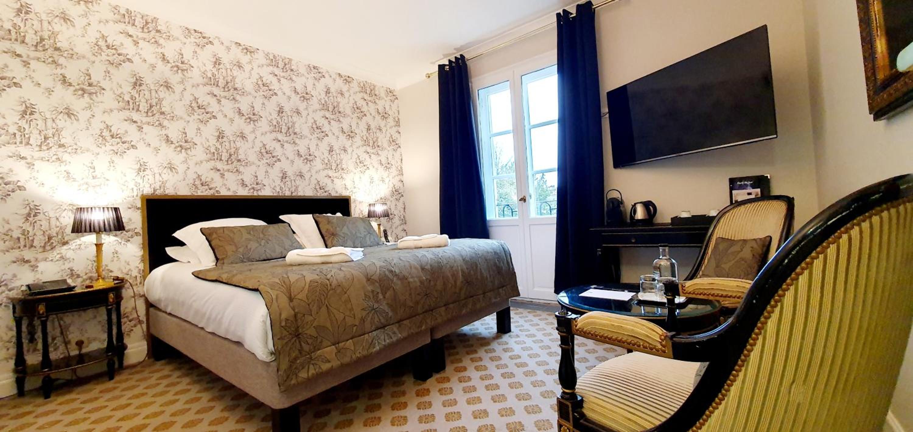 Double Room with Courtyard View