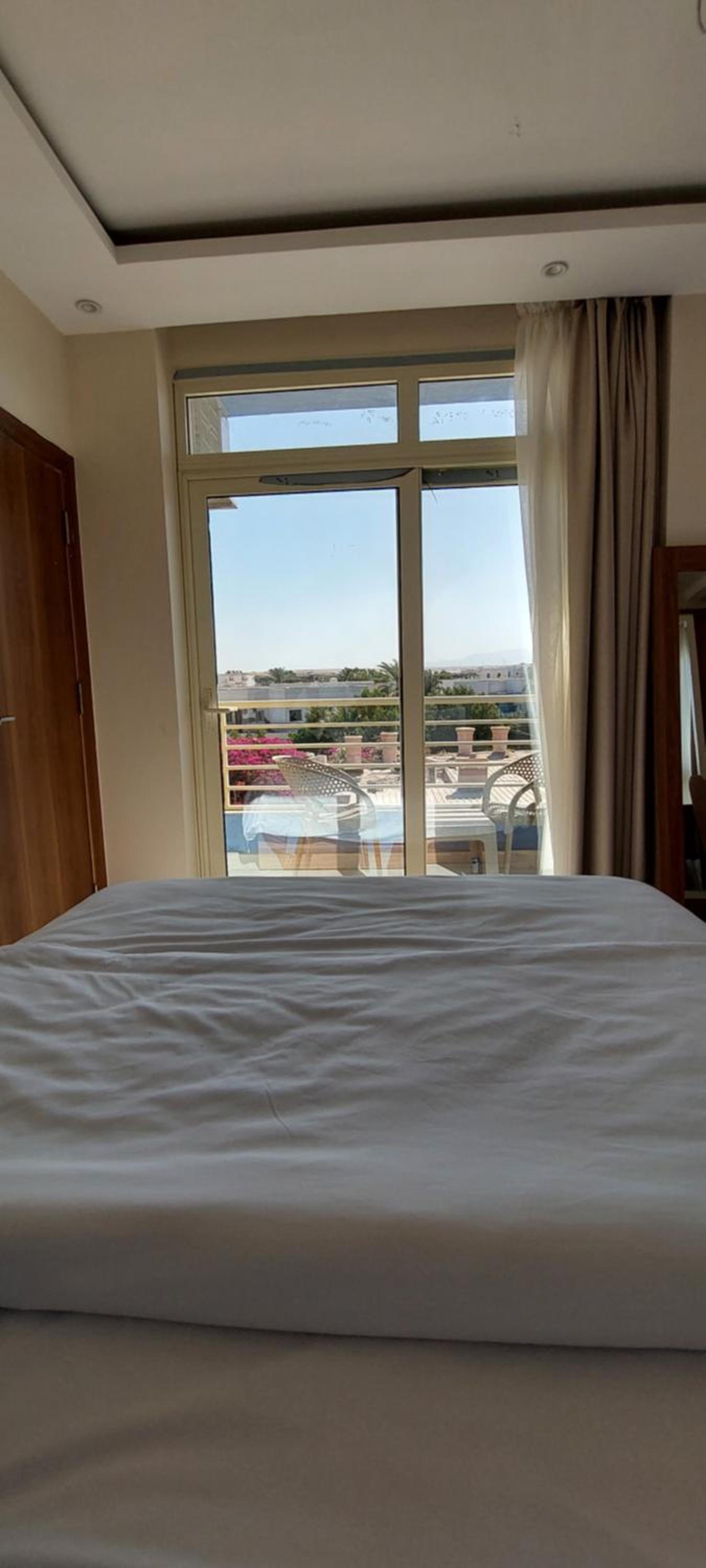 Suite with Pool View