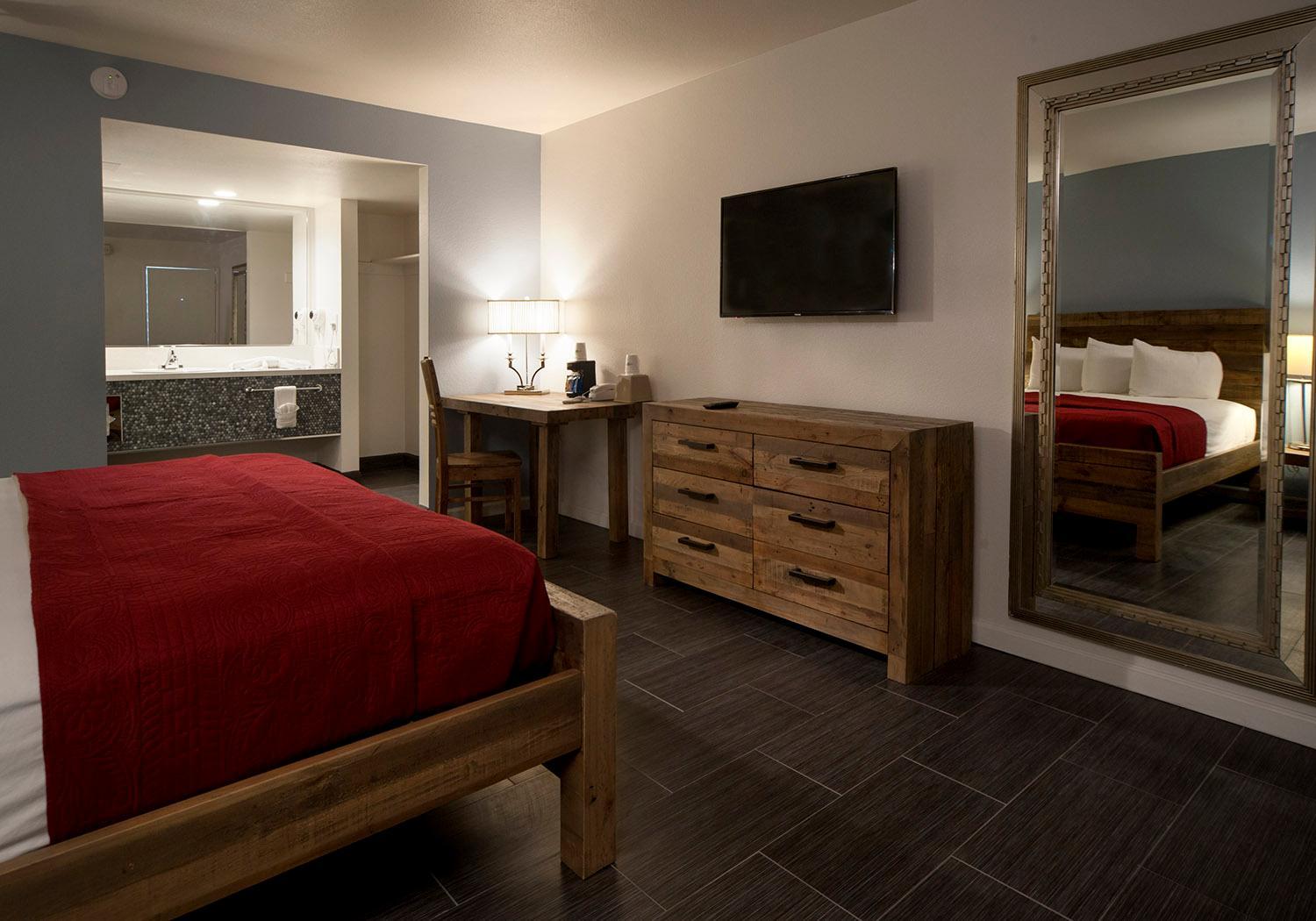 Single King room accessible