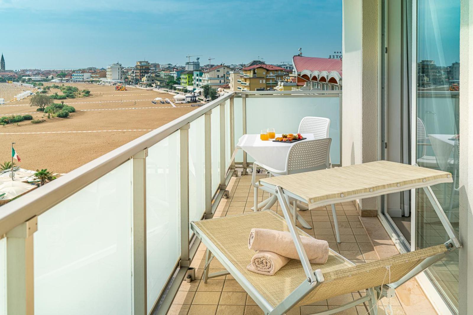 Superior Double or Twin Room with Balcony and Sea View