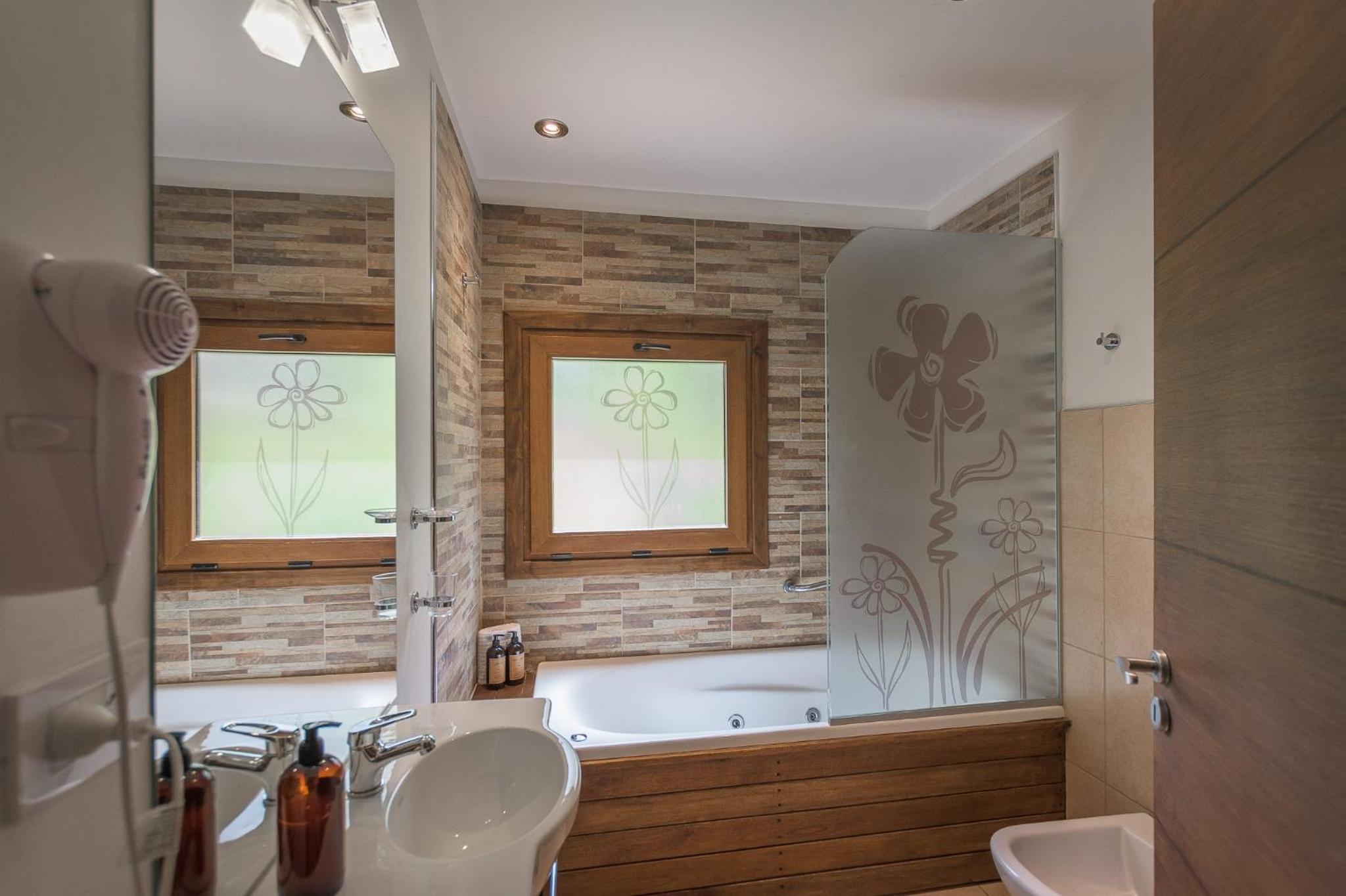 Deluxe Bungalow with Garden View