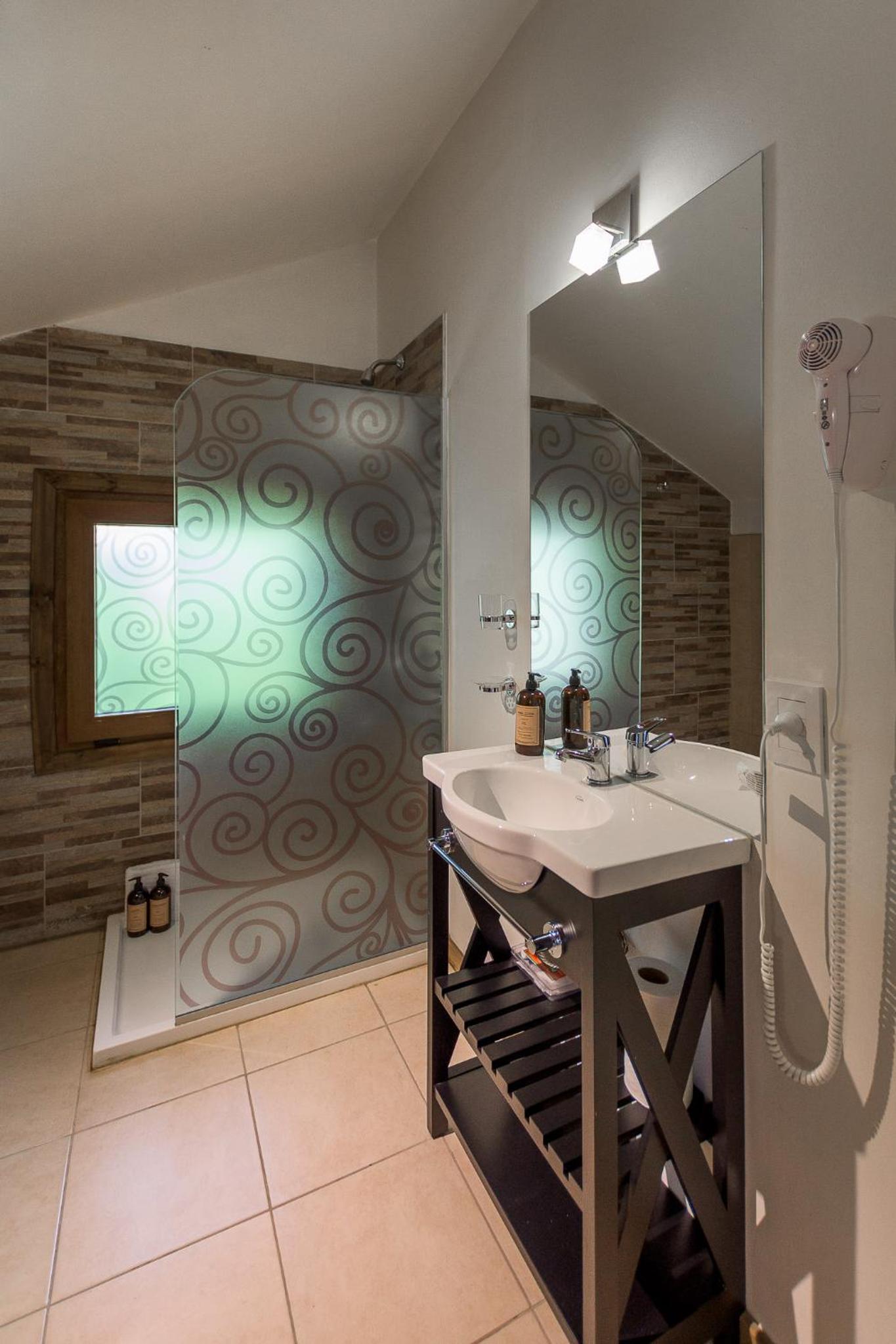 Deluxe Bungalow with Garden View