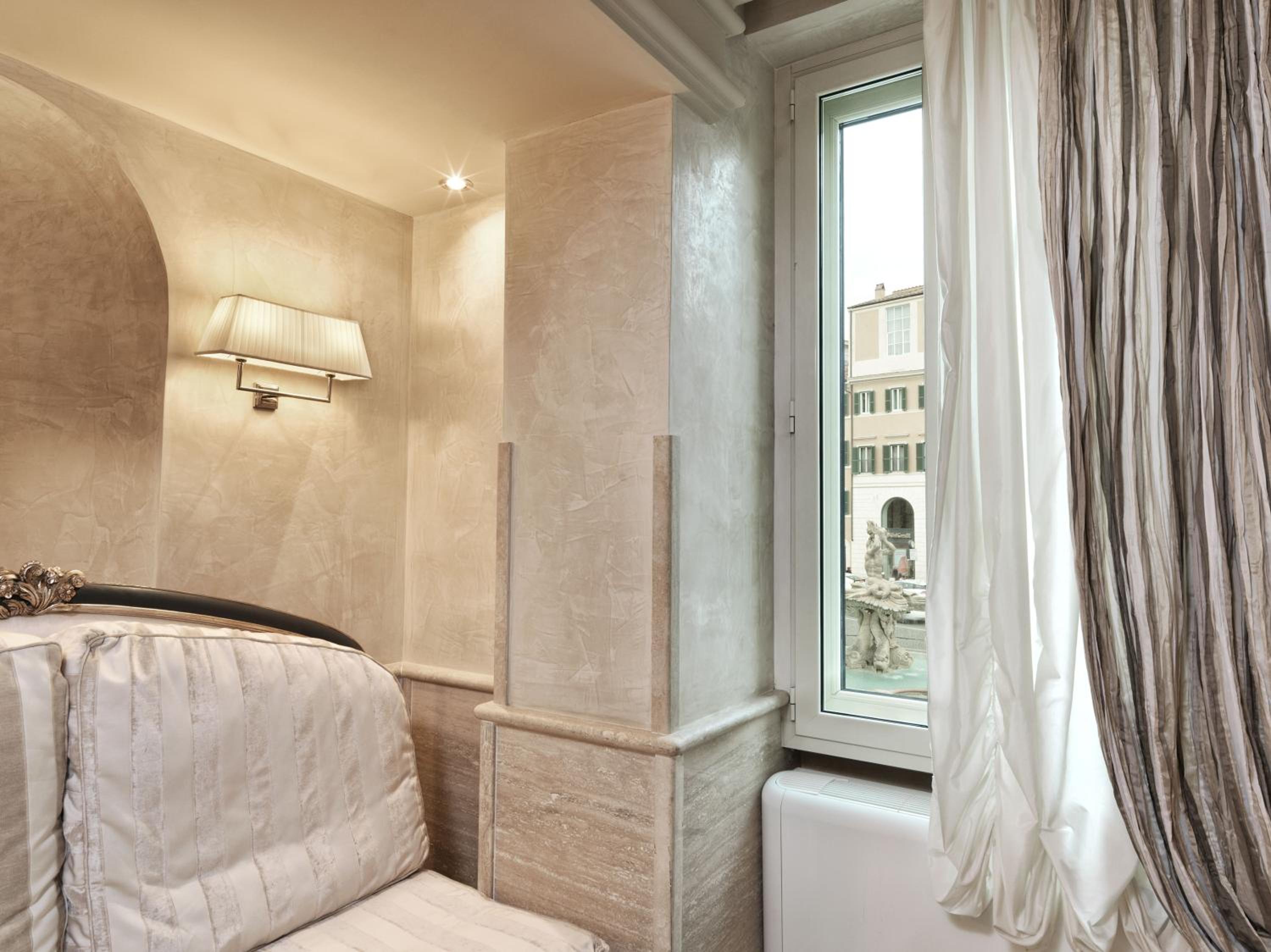 Junior Suite with Piazza View
