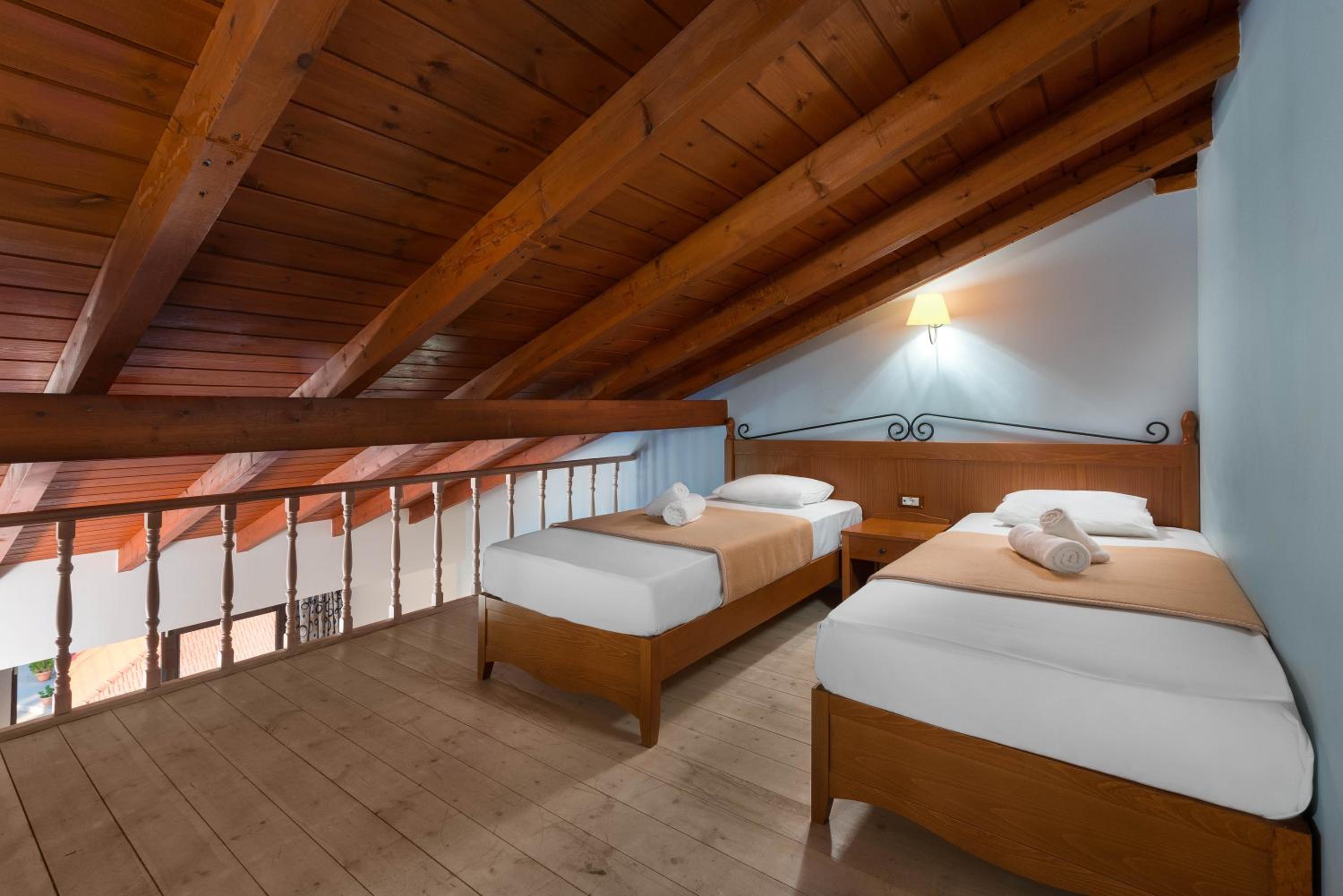 Quadruple Room - Split Level