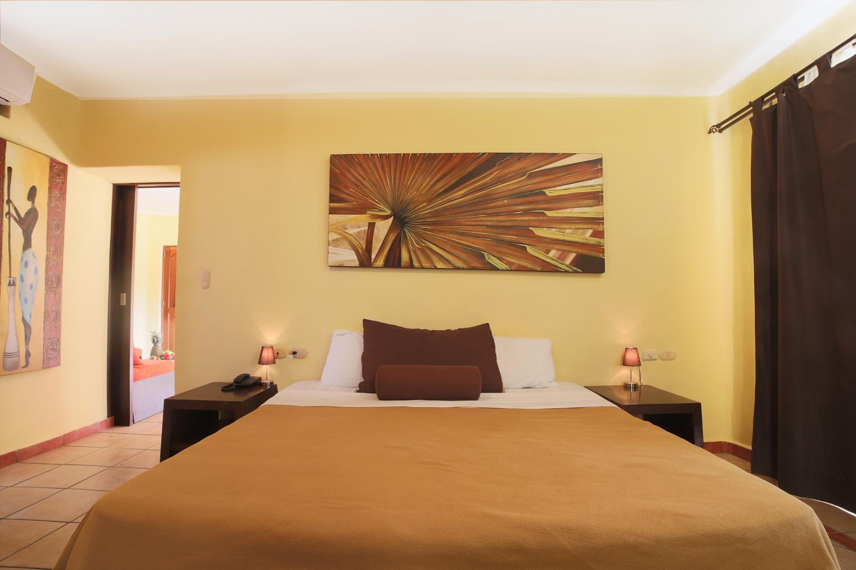 King Suite with Spa Bath