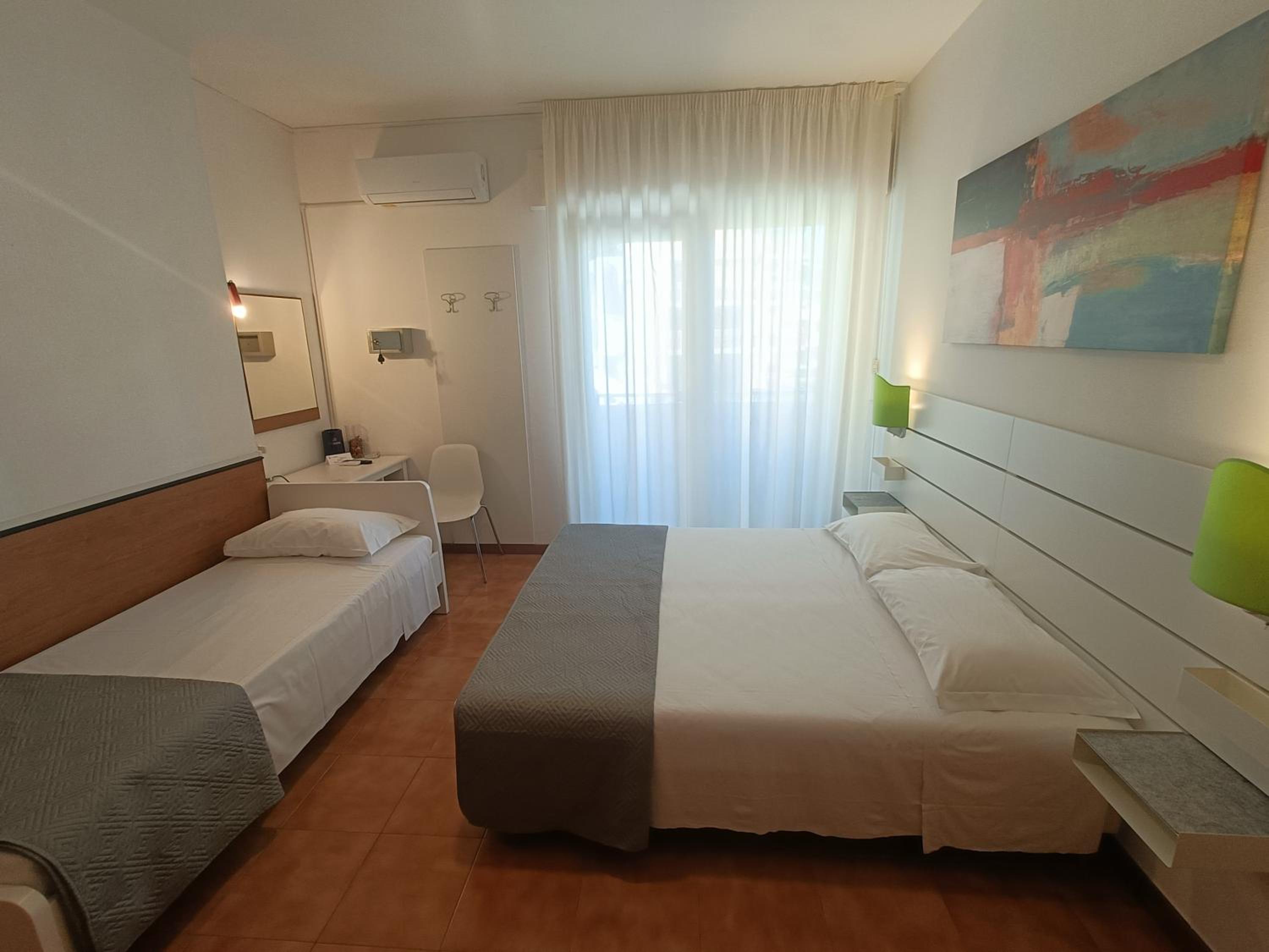 Triple Room with Terrace