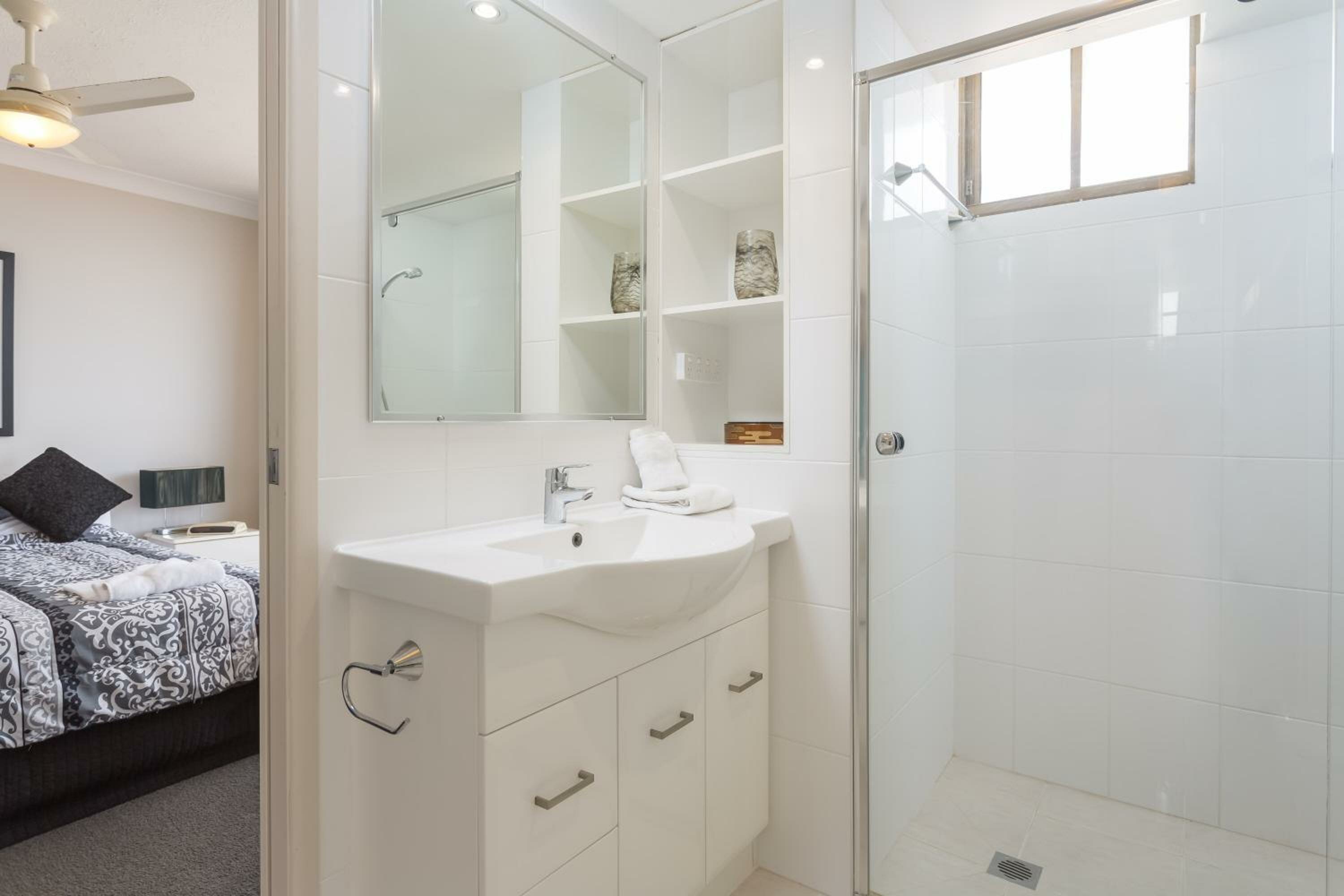 Two-Bedroom Ocean View Apartment