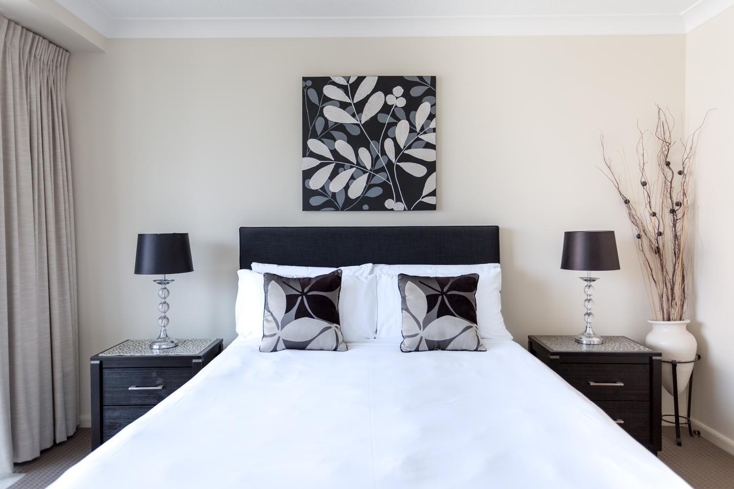 Two-Bedroom Ocean View Apartment