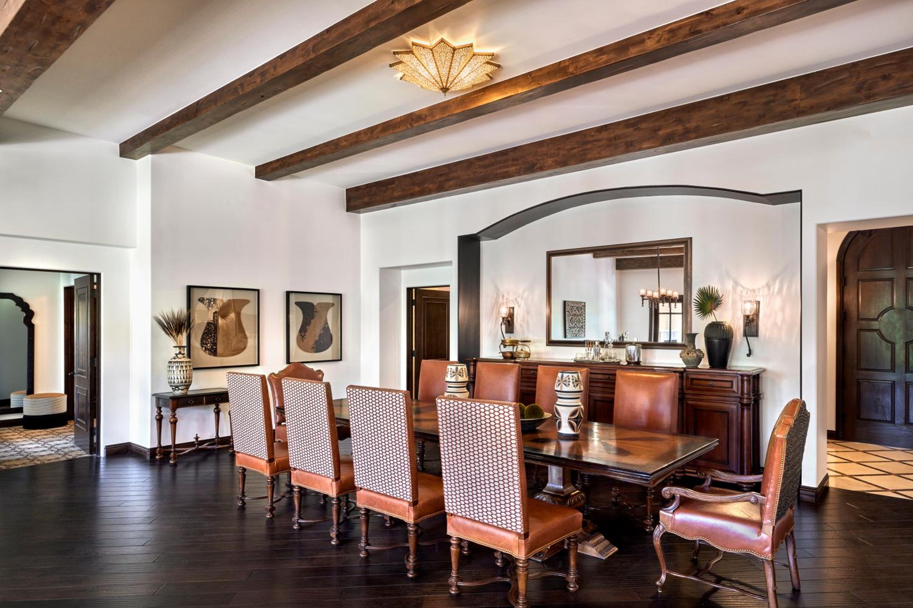 Camelback View Suite - 1 King Bed