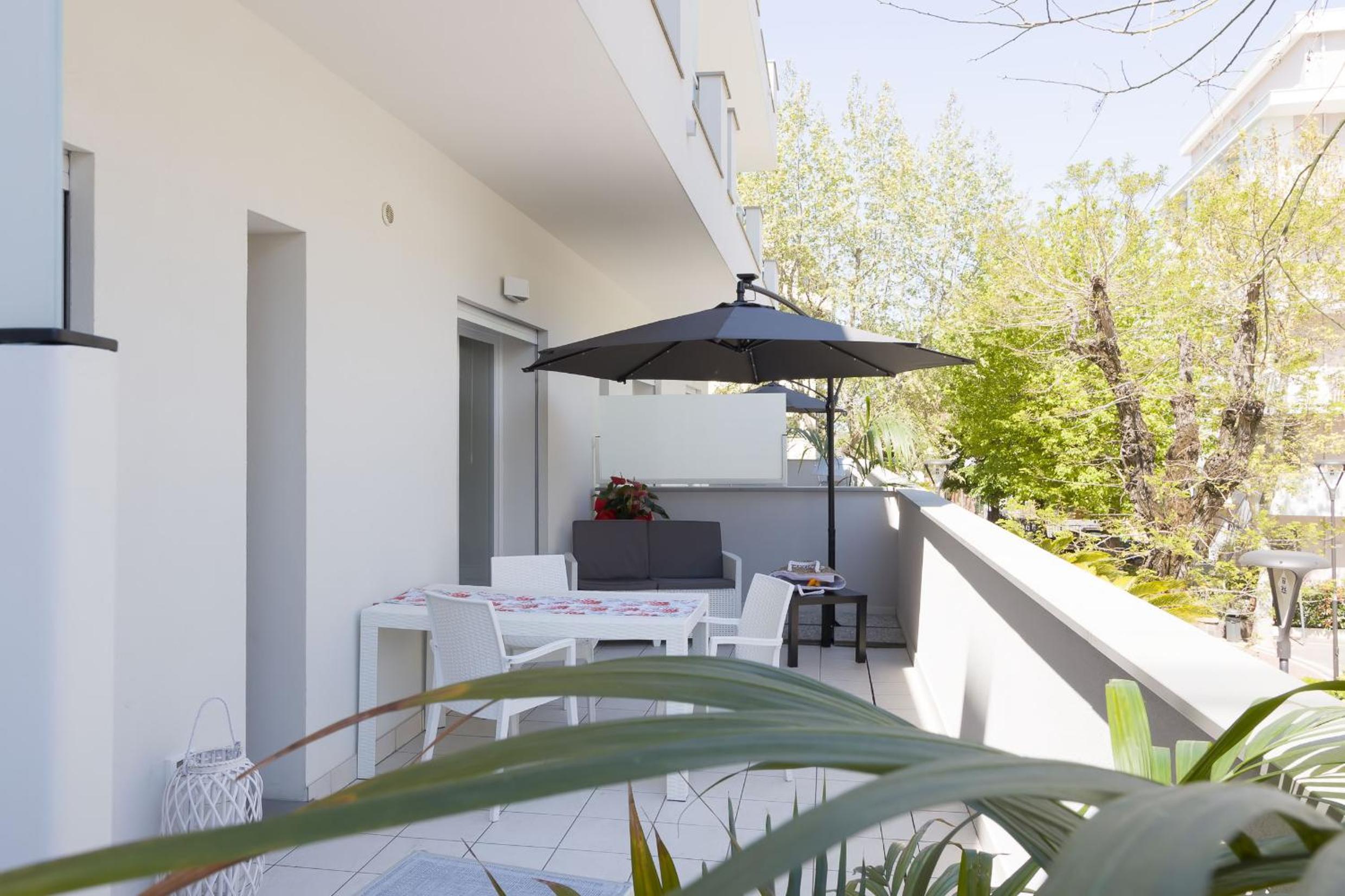 Apartment with Terrace