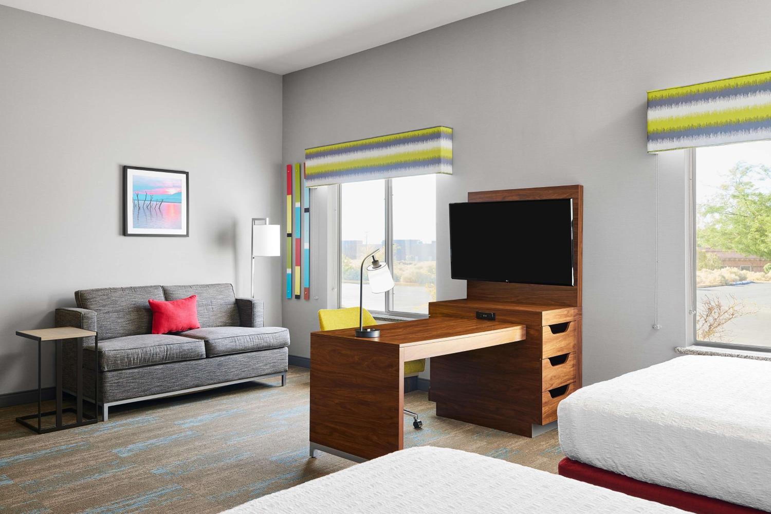 Queen Studio Suite with Two Queen Beds - Non-Smoking