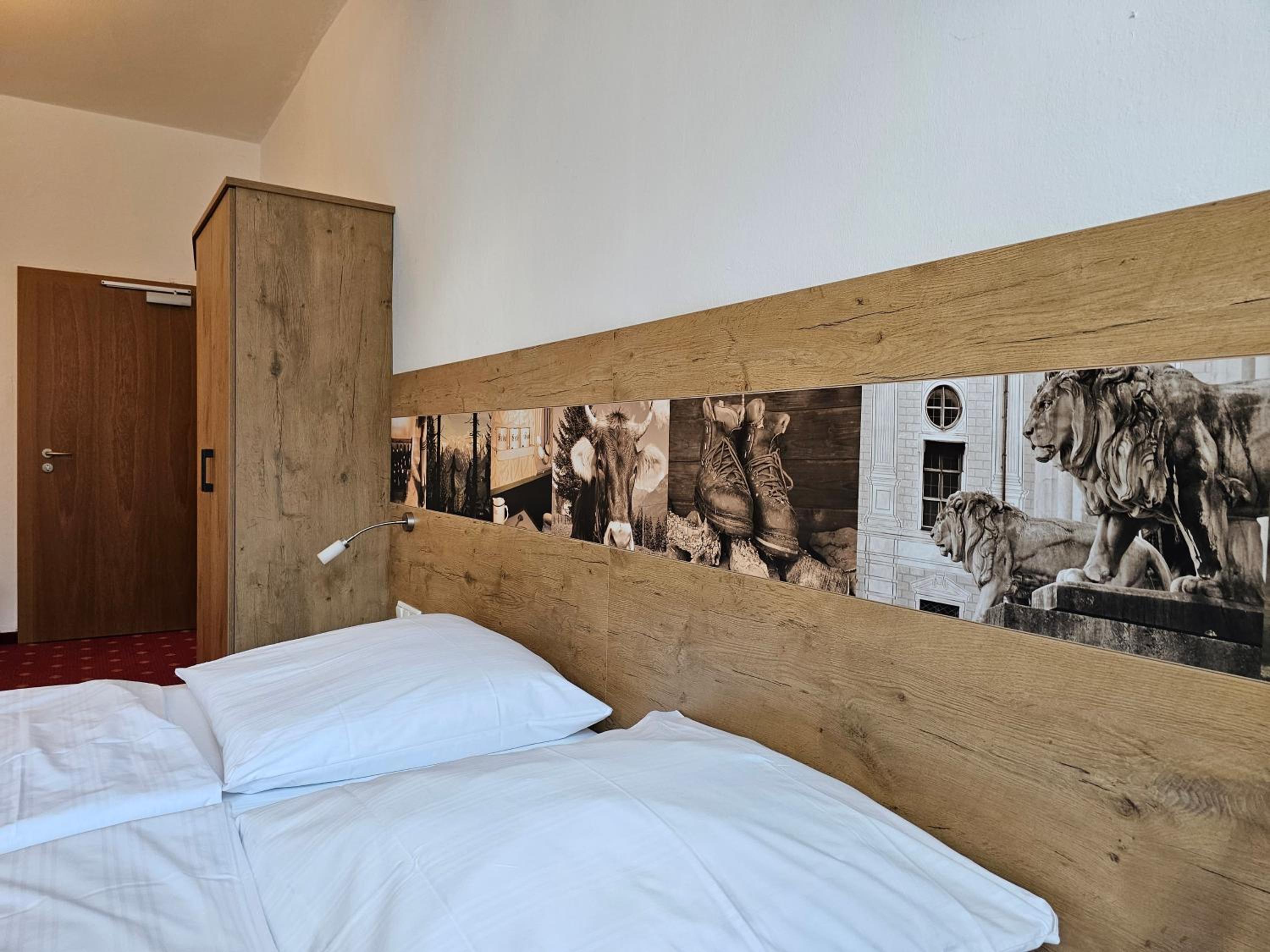 Quadruple Room with Bath