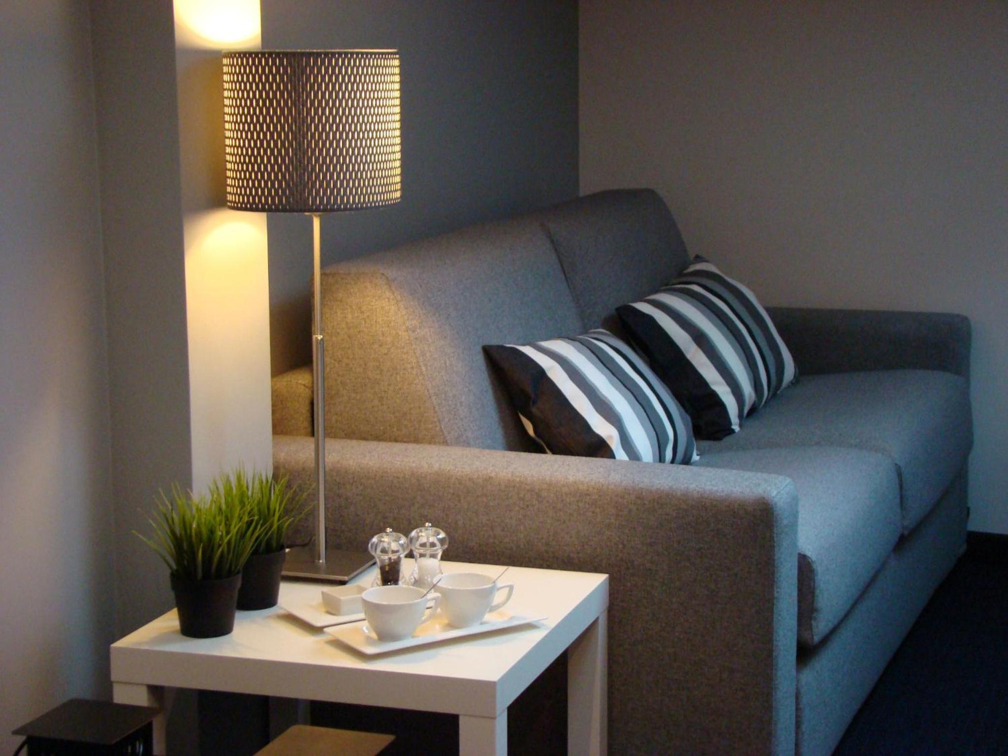 King Studio with Sofa Bed
