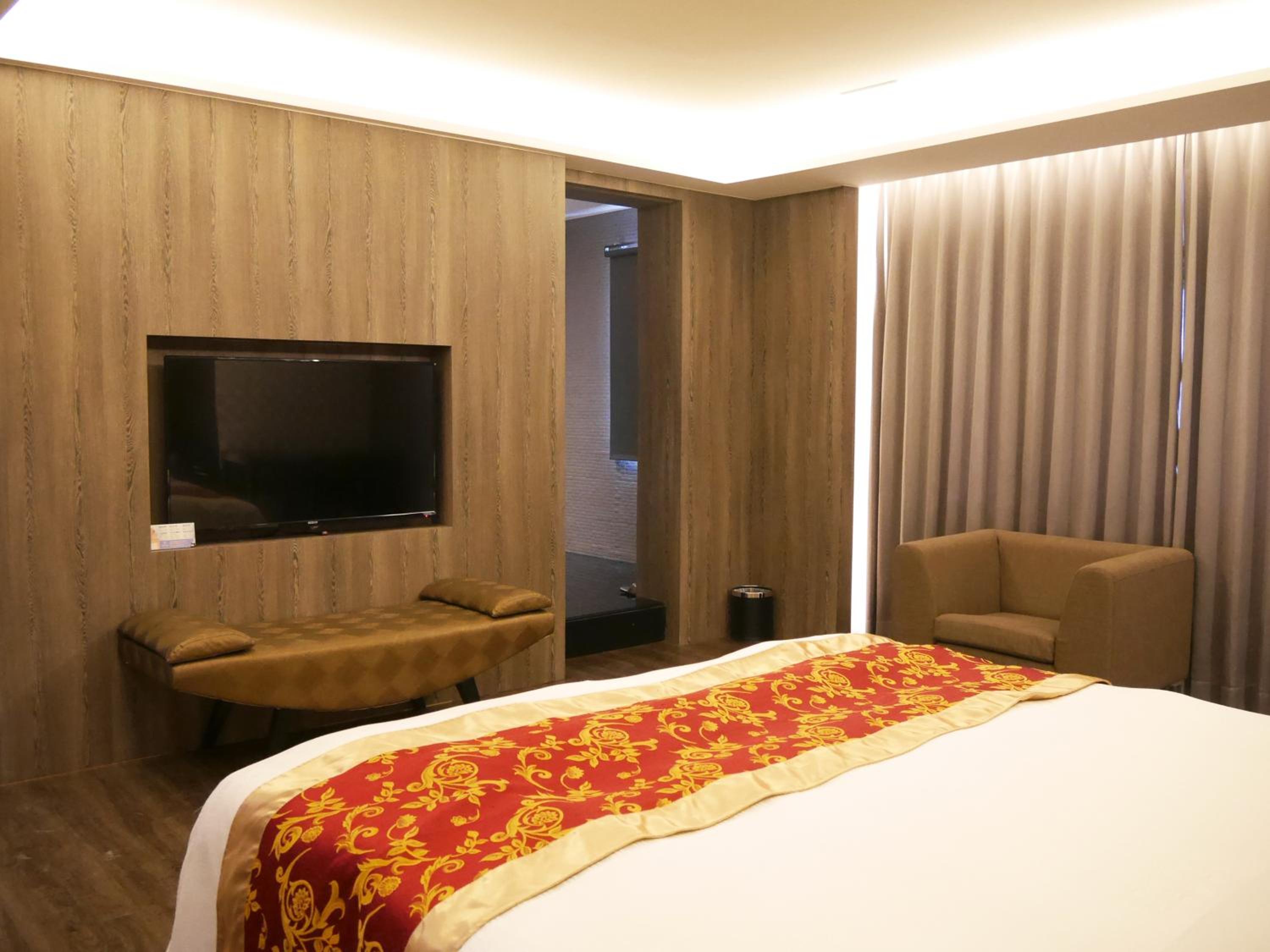 Business Double Room without Private Garage