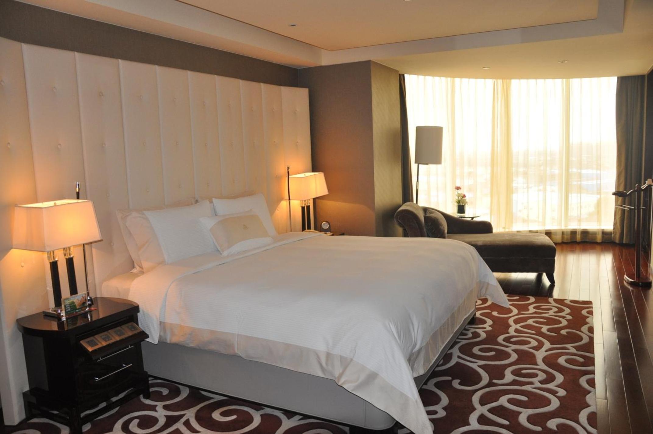 One-Bedroom Suite