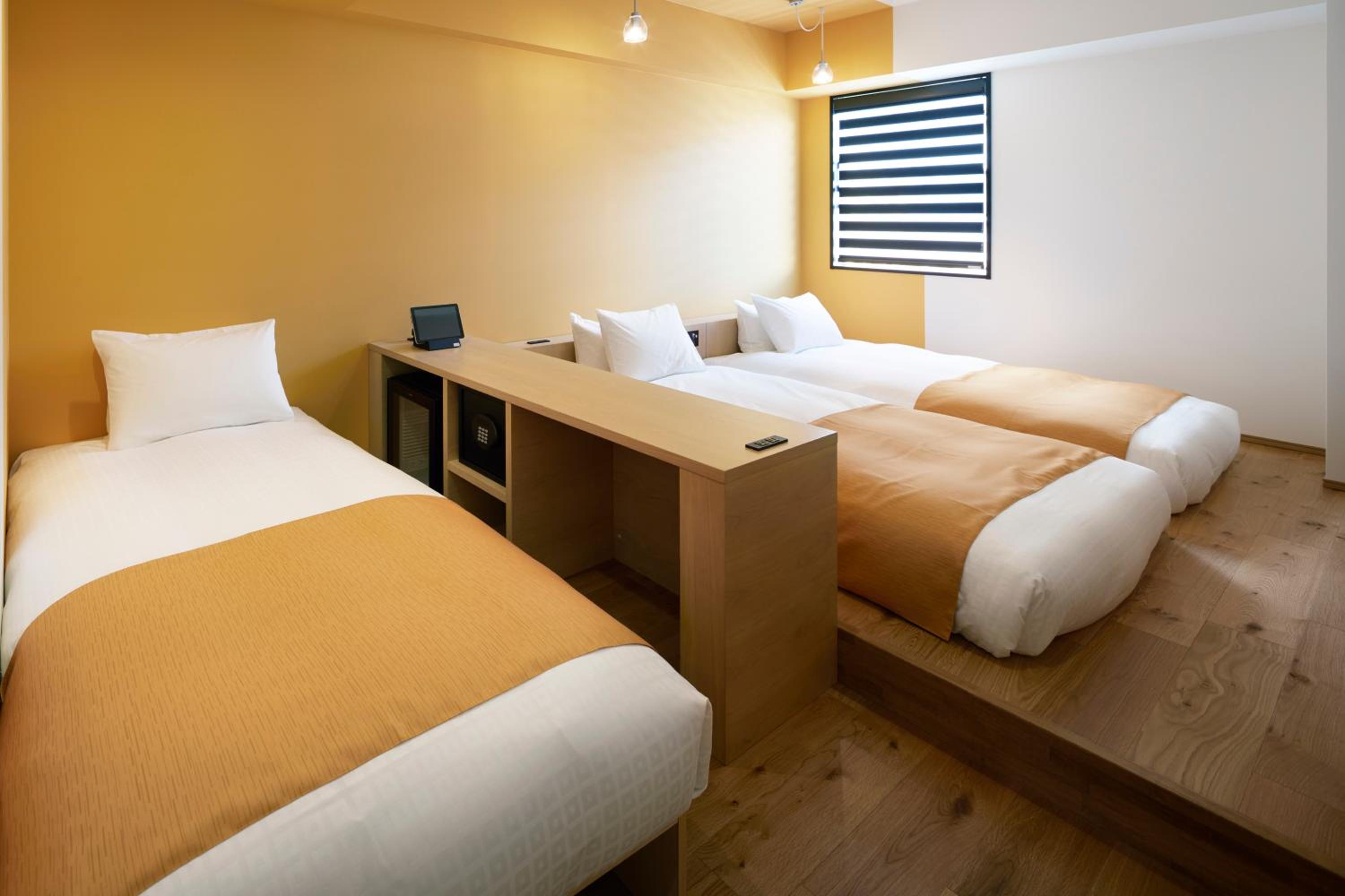 Deluxe Twin Room- Non-Smoking